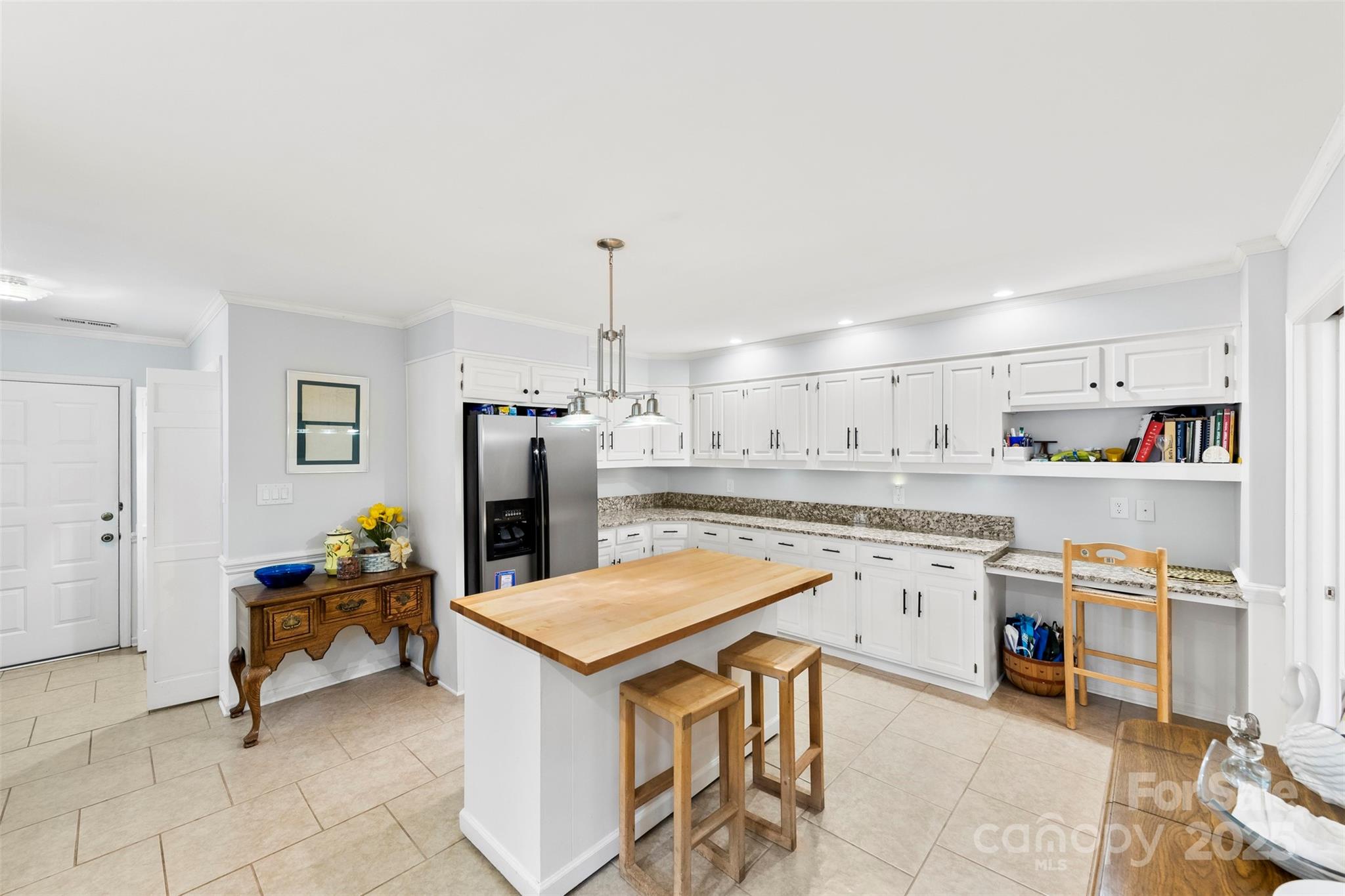 3623 E Club Colony Drive