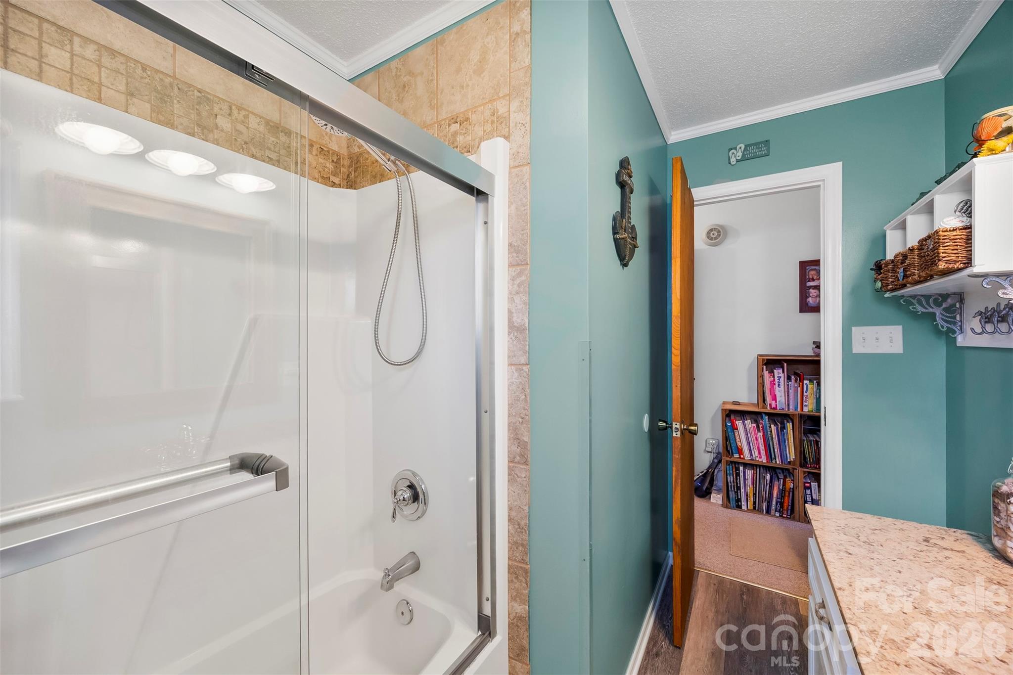 2600 Castlewood Drive