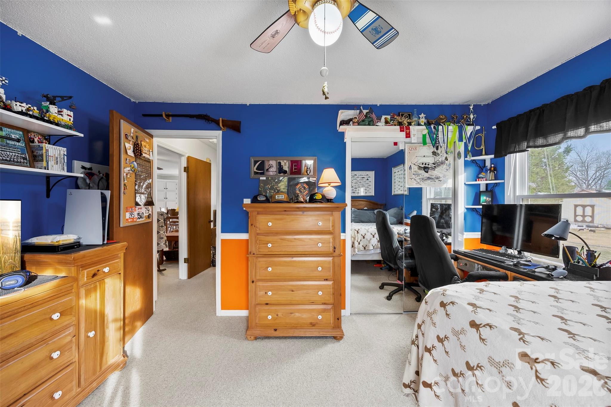 2600 Castlewood Drive