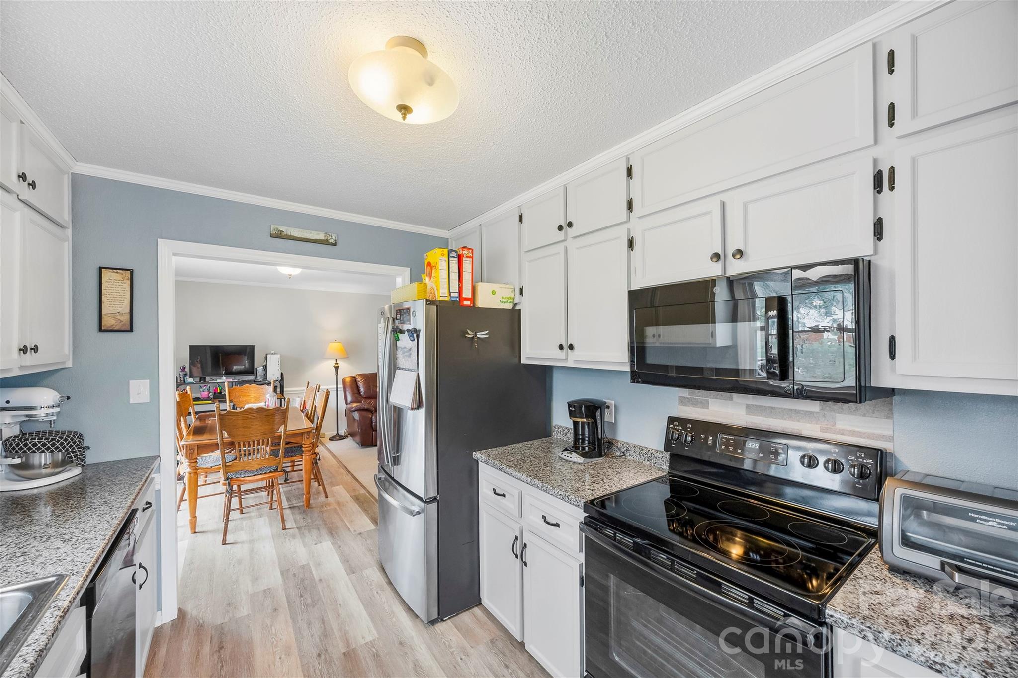 2600 Castlewood Drive