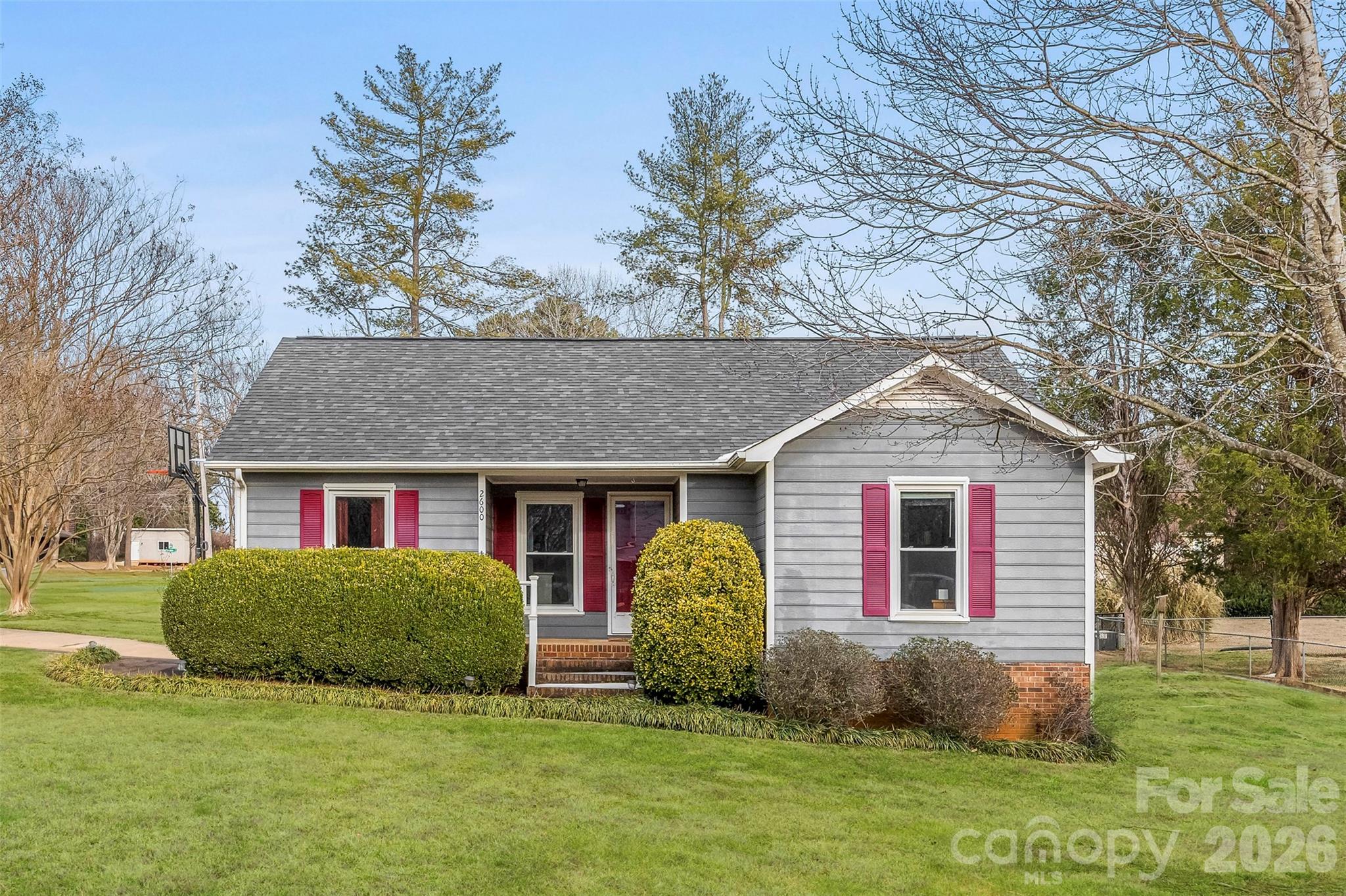 2600 Castlewood Drive