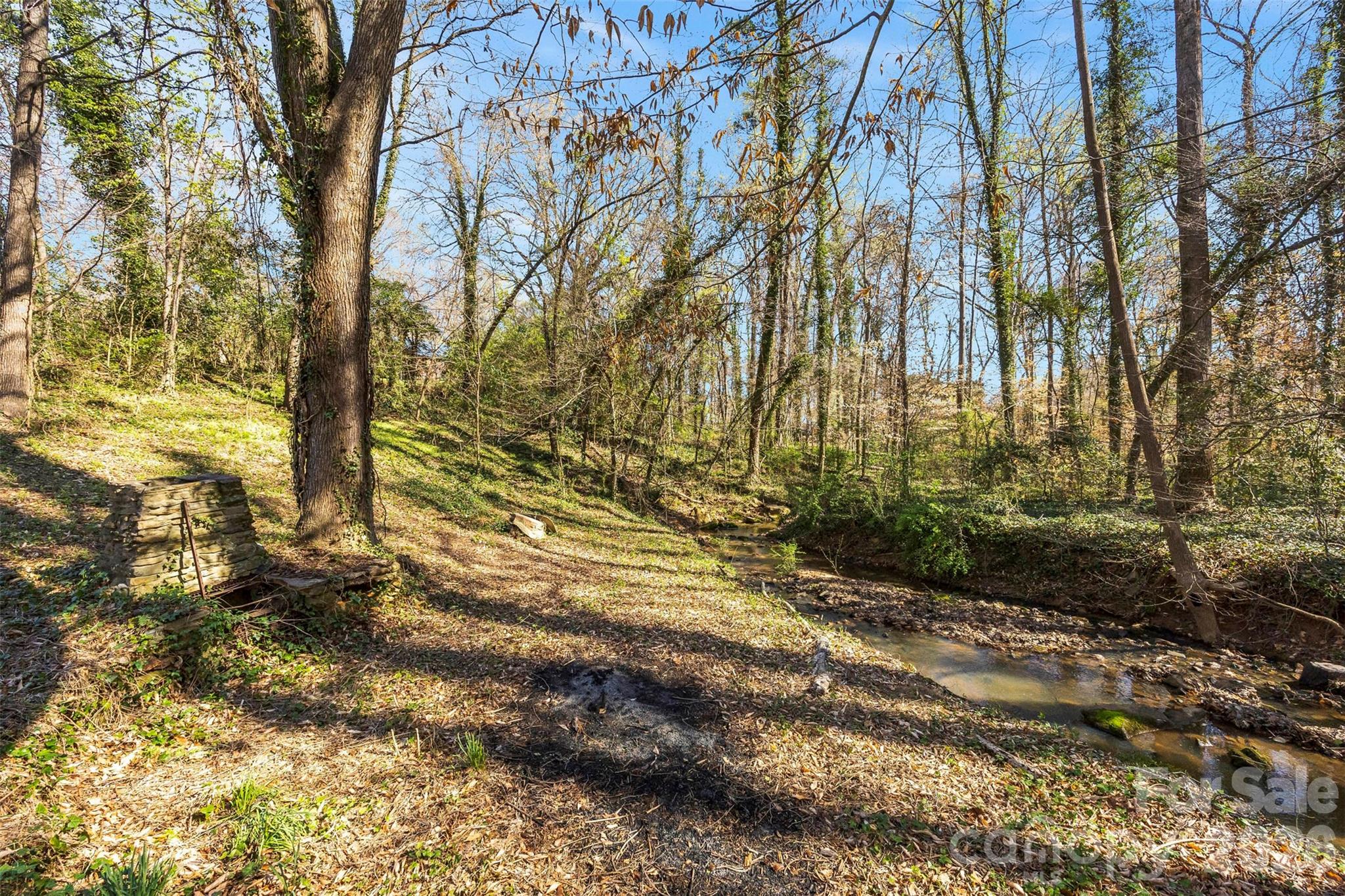 2270 Lowell Bethesda Road