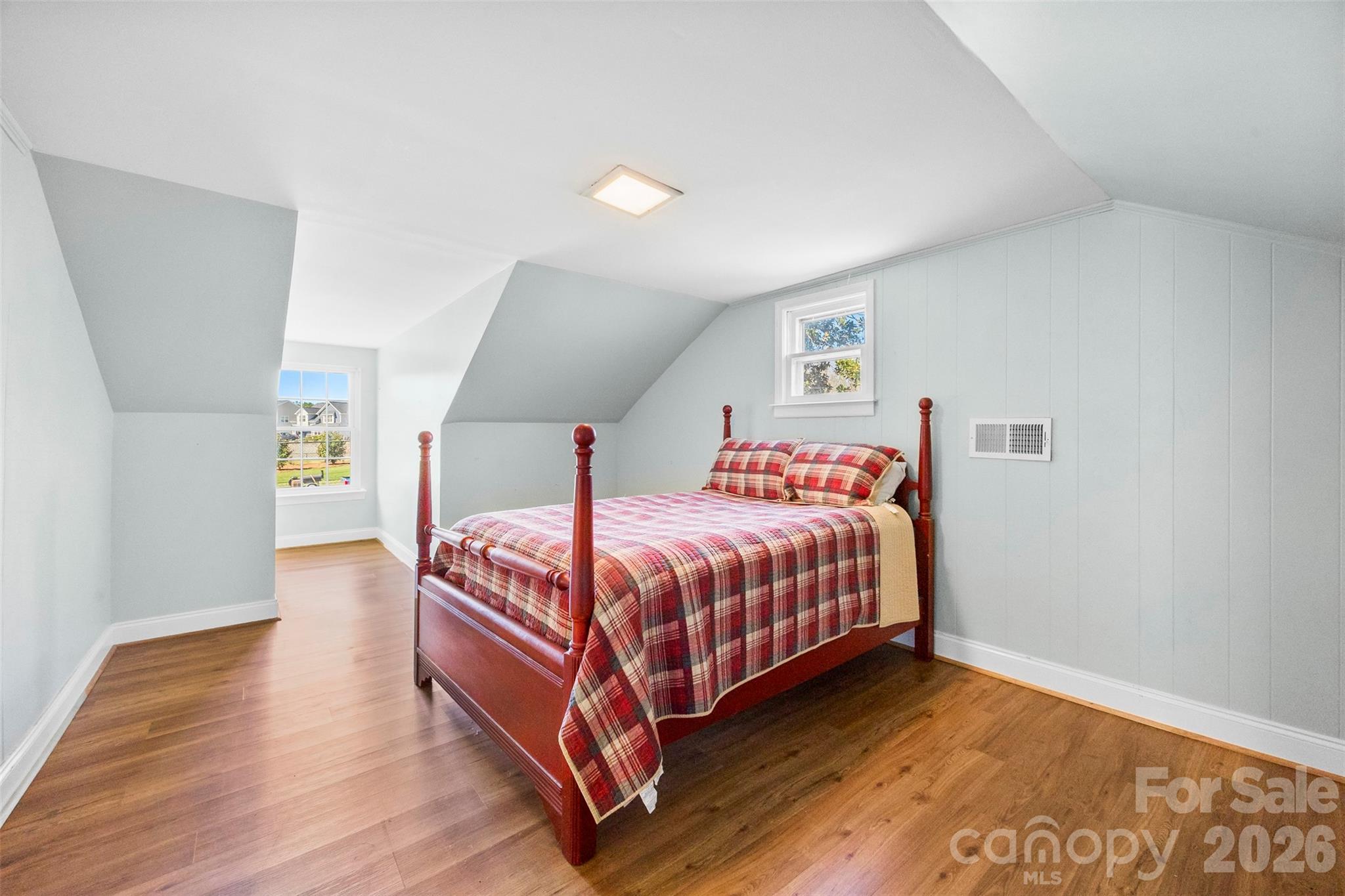 2270 Lowell Bethesda Road