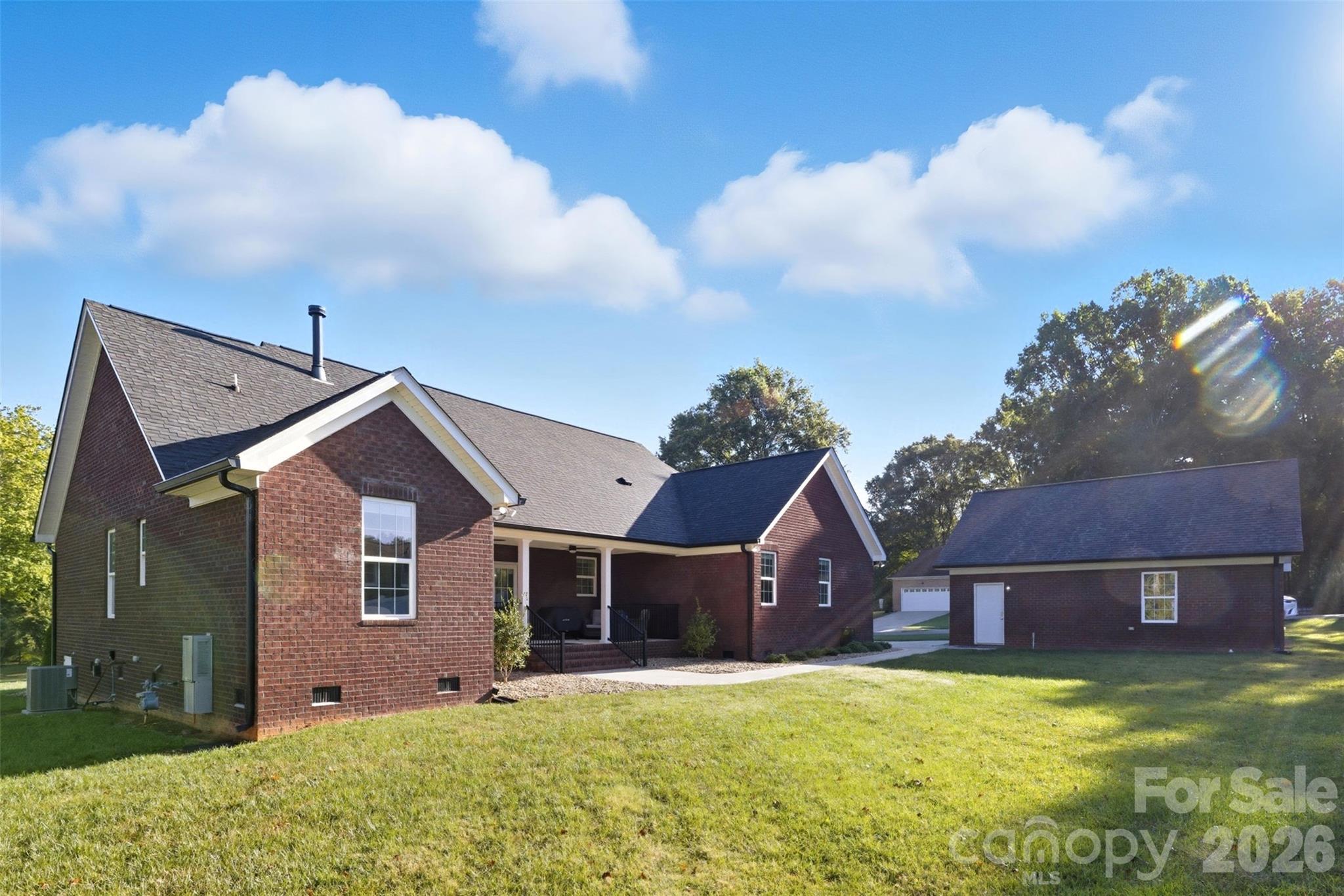 706 Toncin Avenue