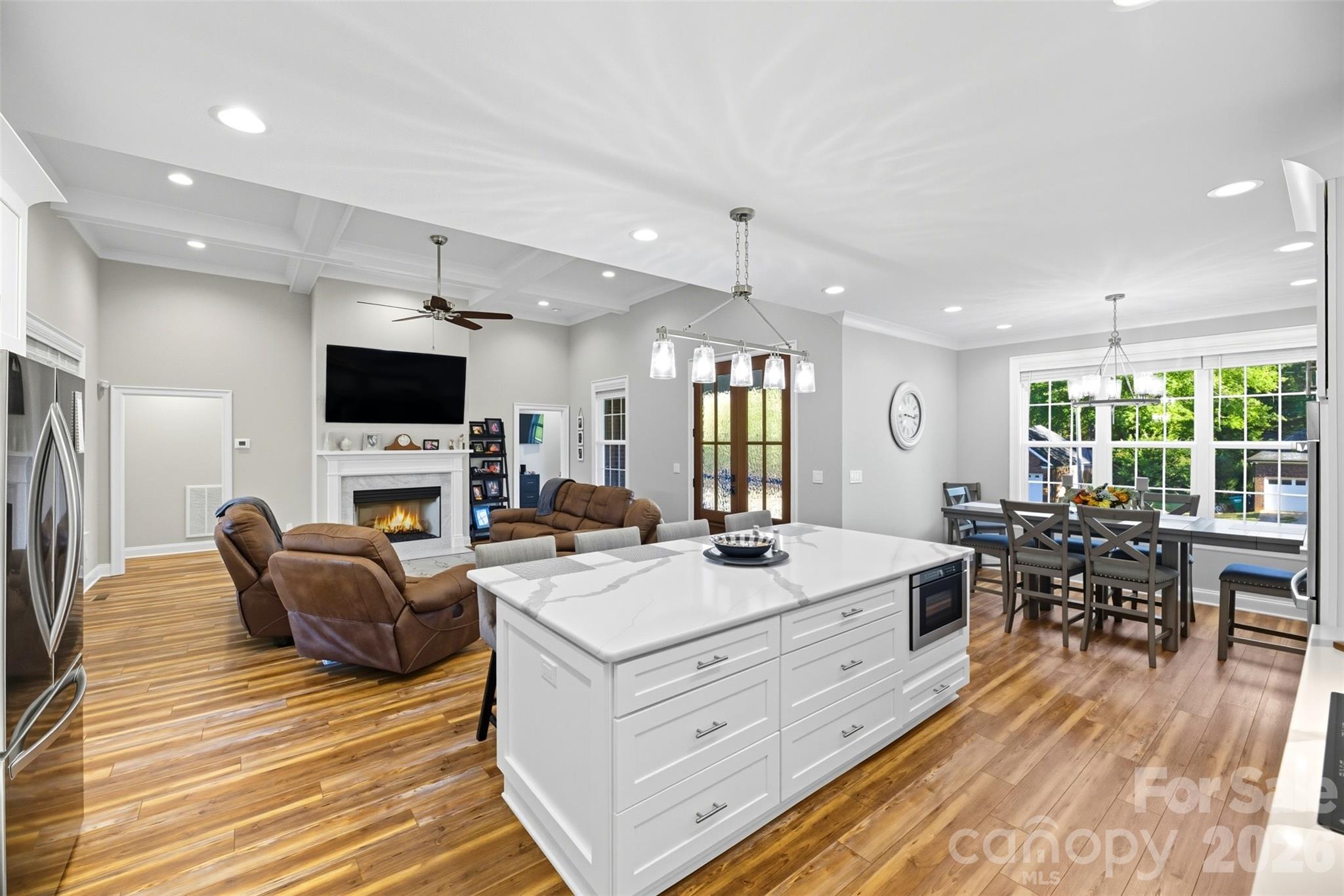 706 Toncin Avenue