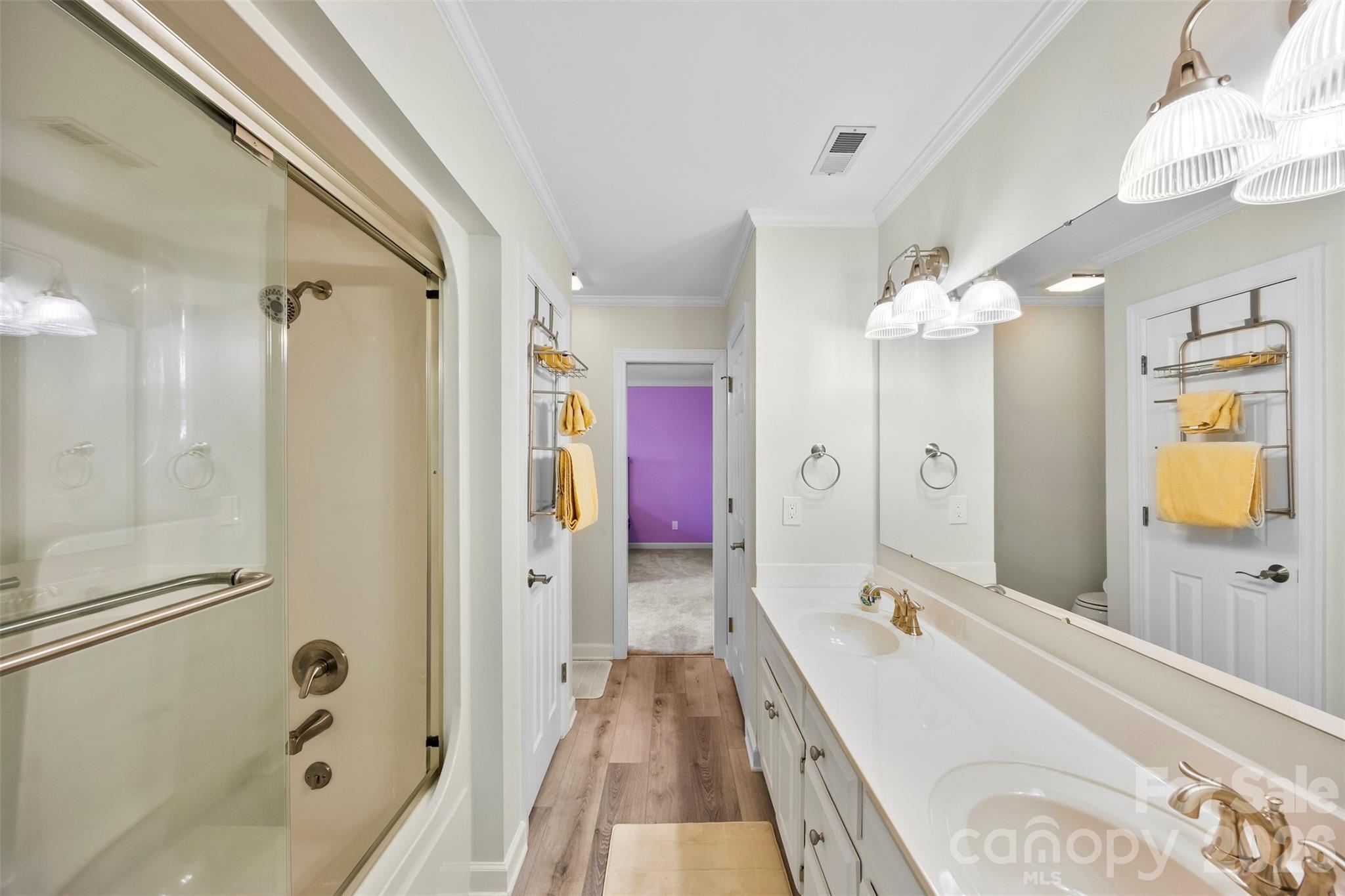 1940 Wexford Court