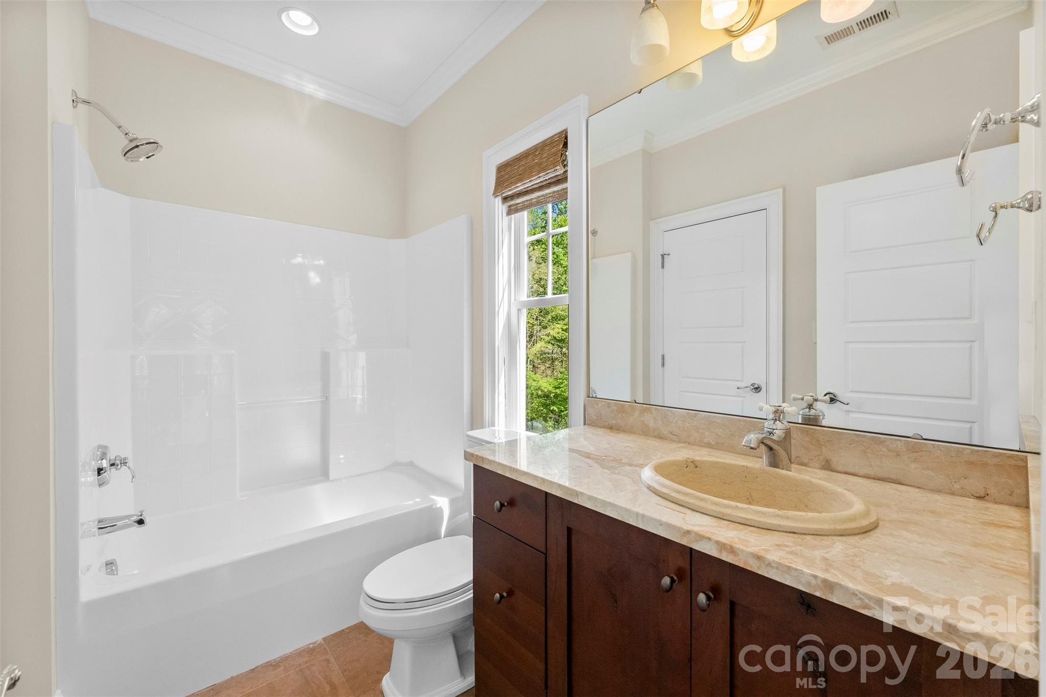 3729 Eaglebrook Drive