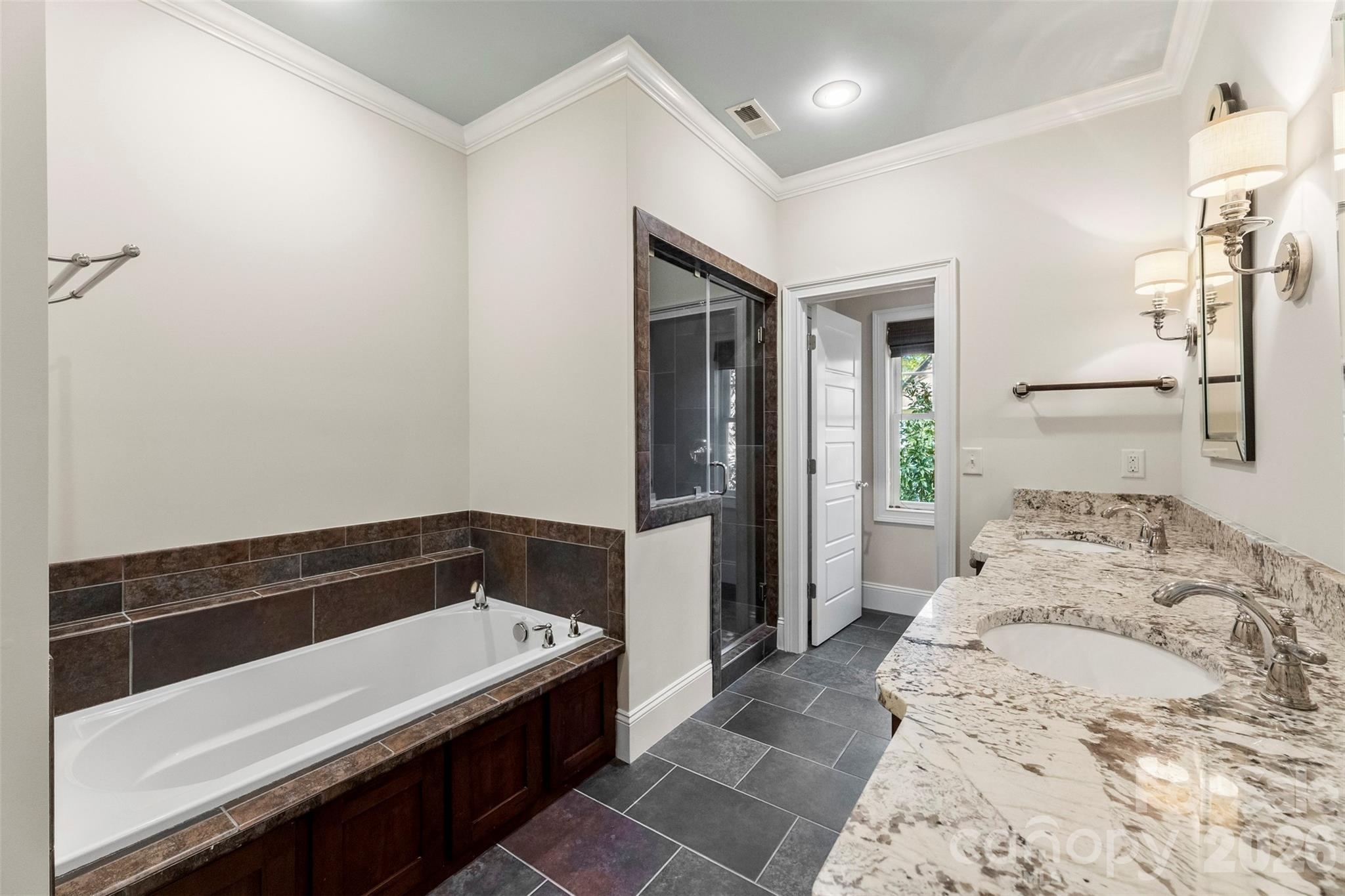 3729 Eaglebrook Drive