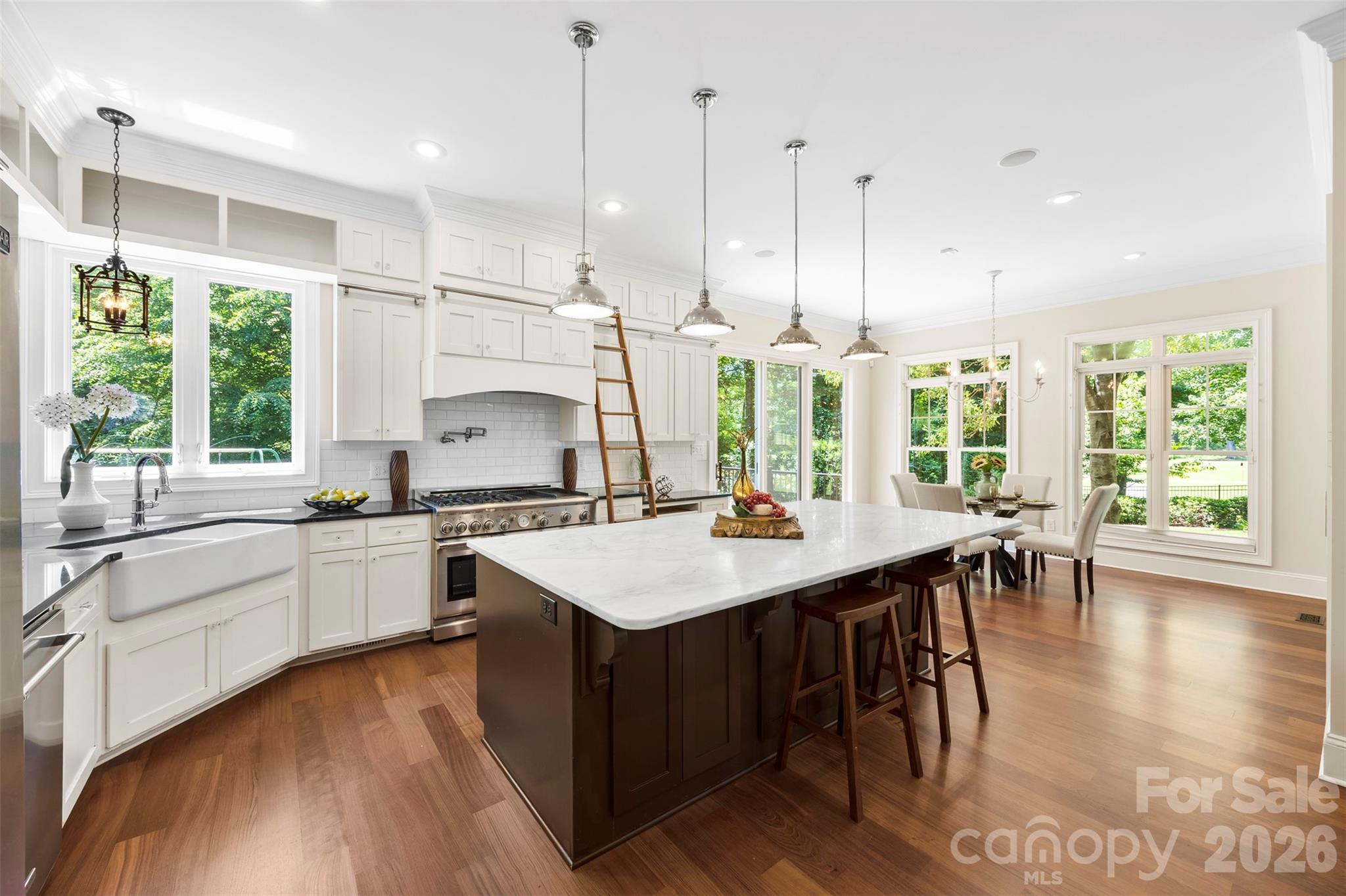 3729 Eaglebrook Drive