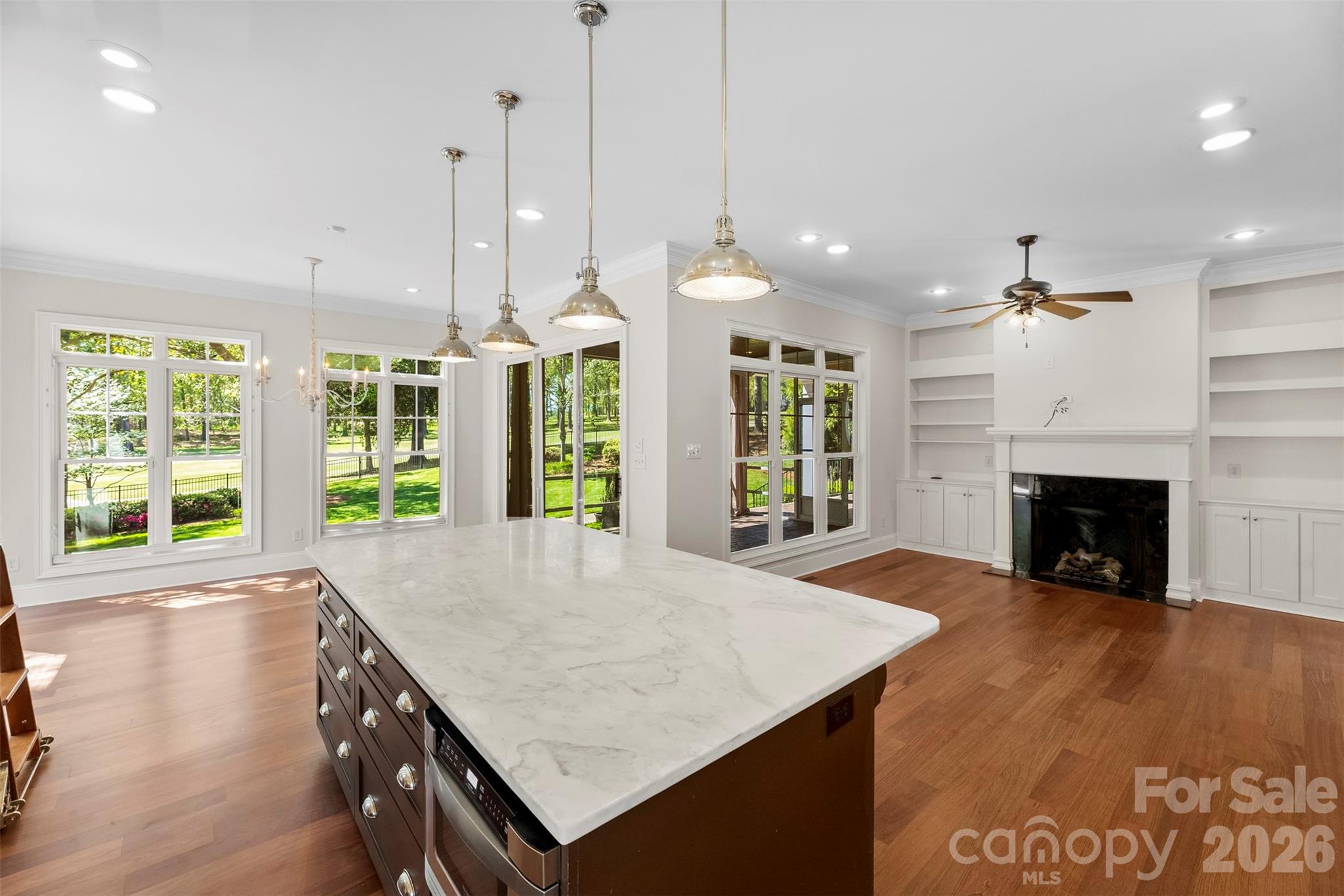 3729 Eaglebrook Drive