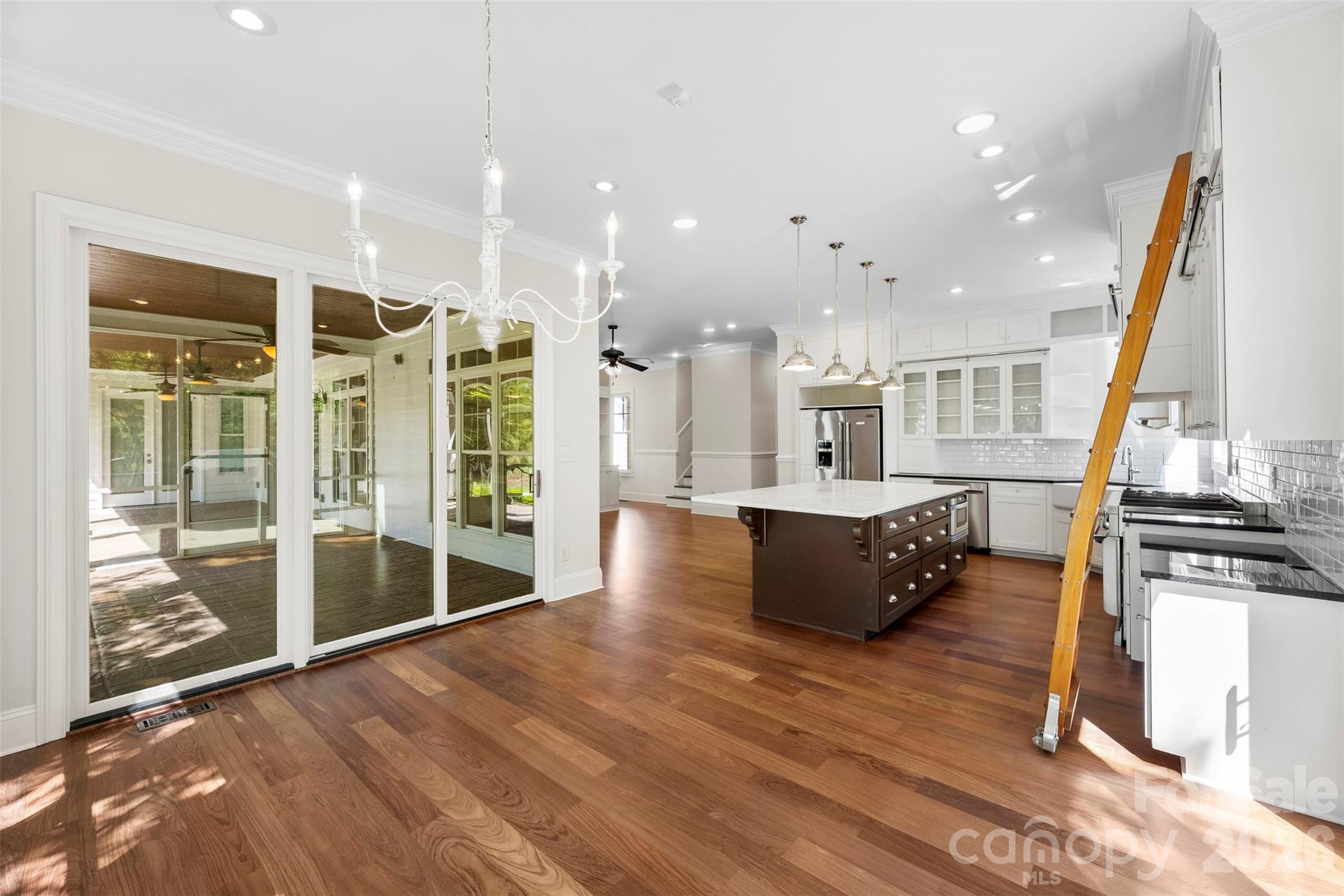 3729 Eaglebrook Drive