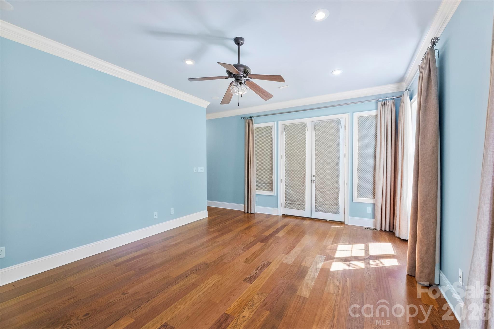 3729 Eaglebrook Drive