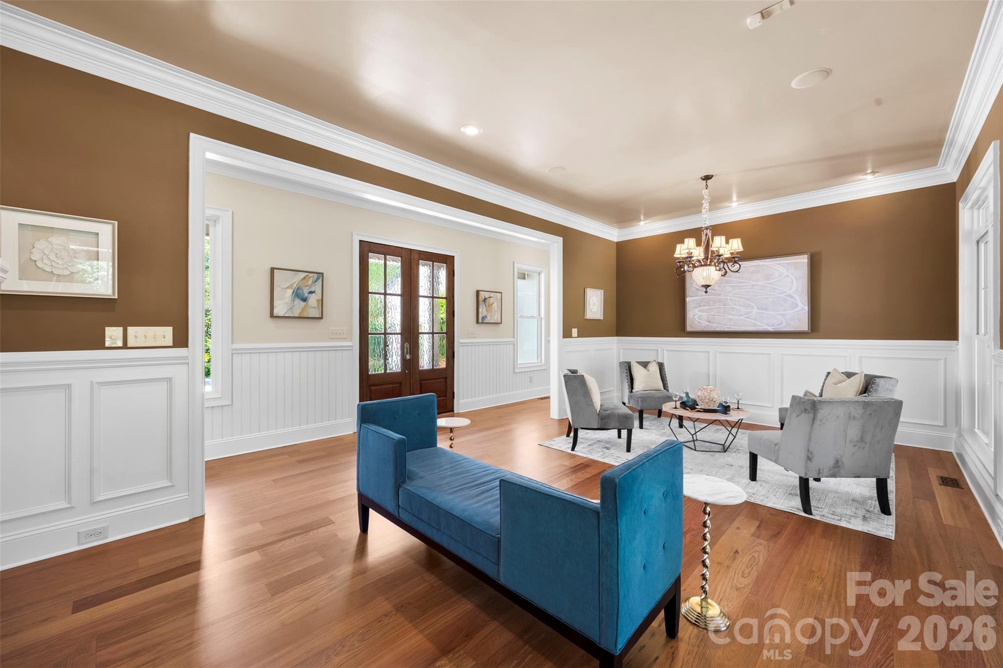 3729 Eaglebrook Drive