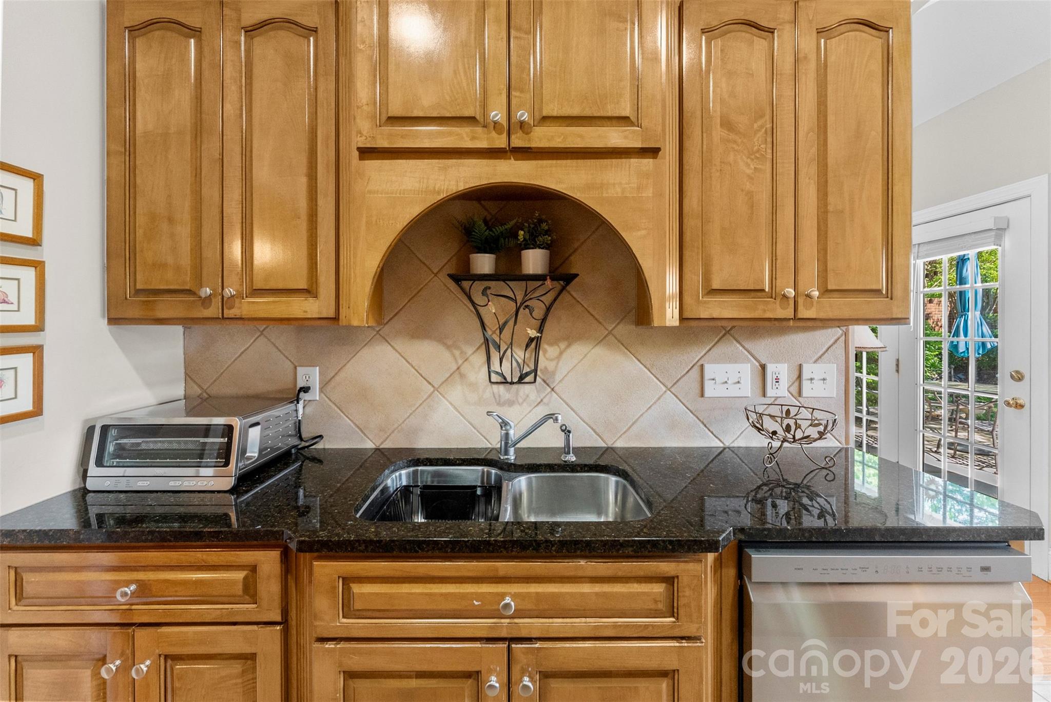 2304 Pinefield Court