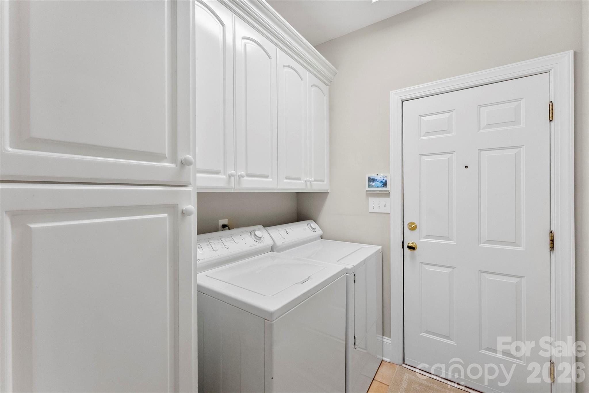 2304 Pinefield Court