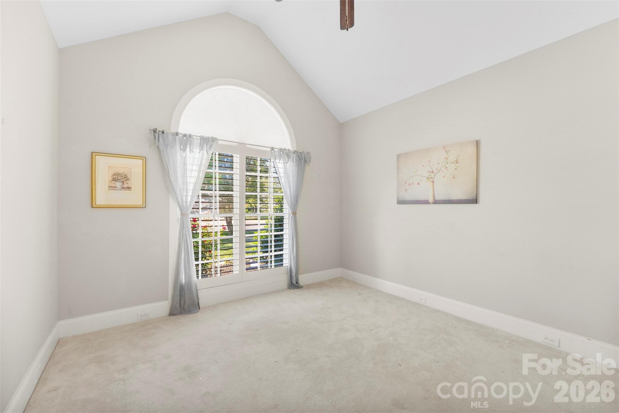 2304 Pinefield Court
