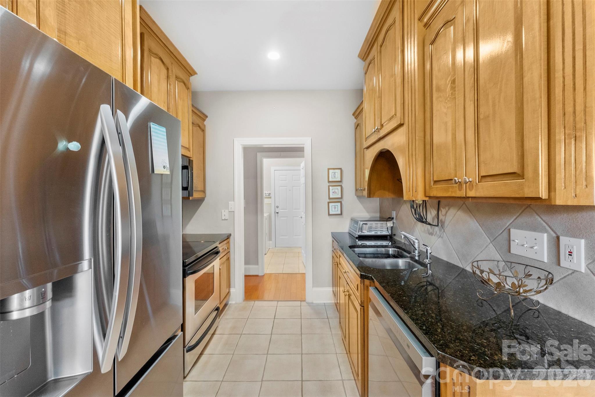 2304 Pinefield Court