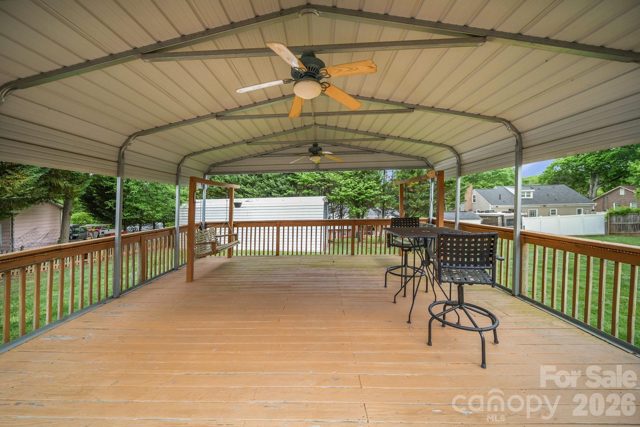 2037 Helen Drive