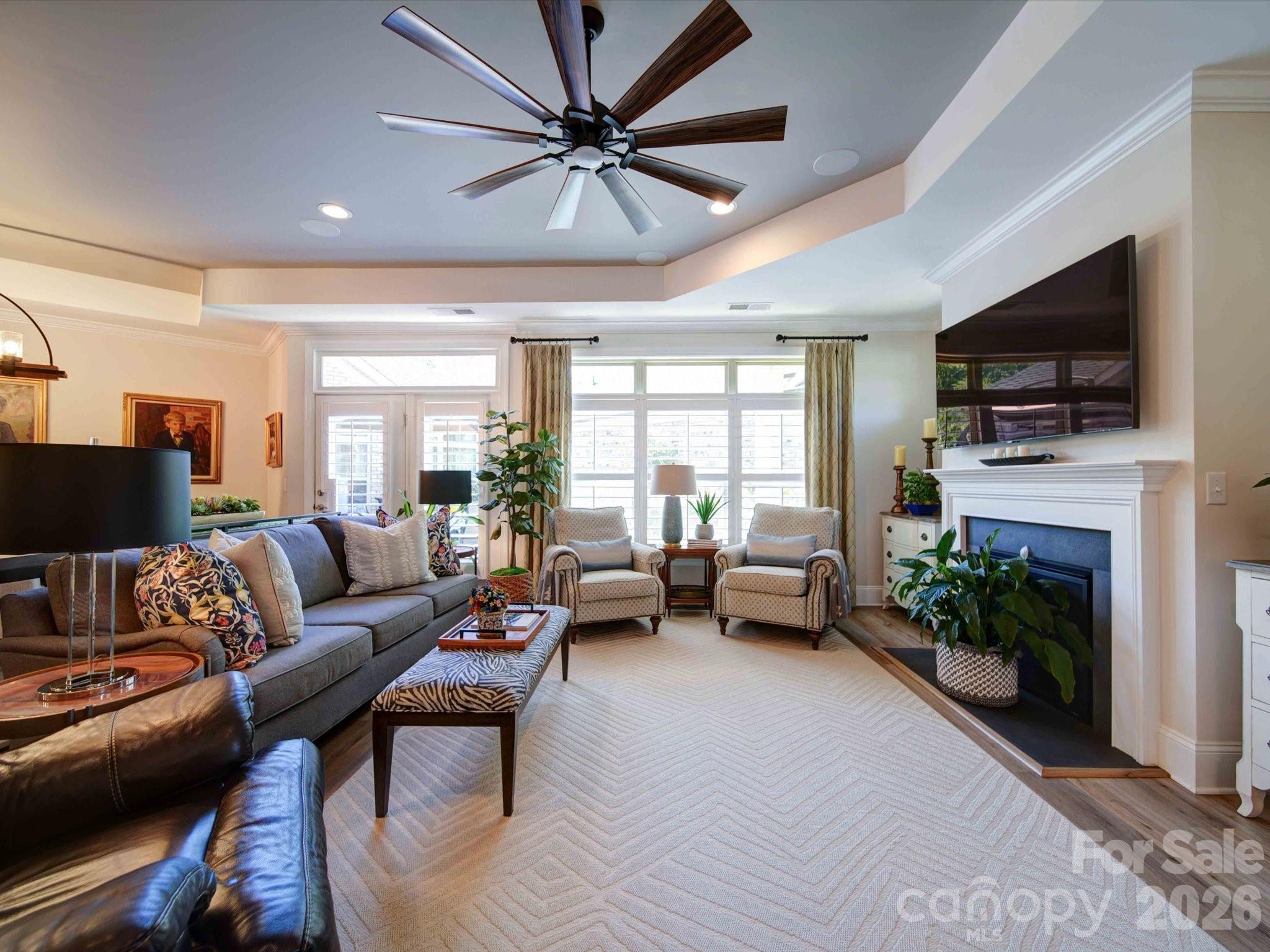 5218 Courtyard Lane