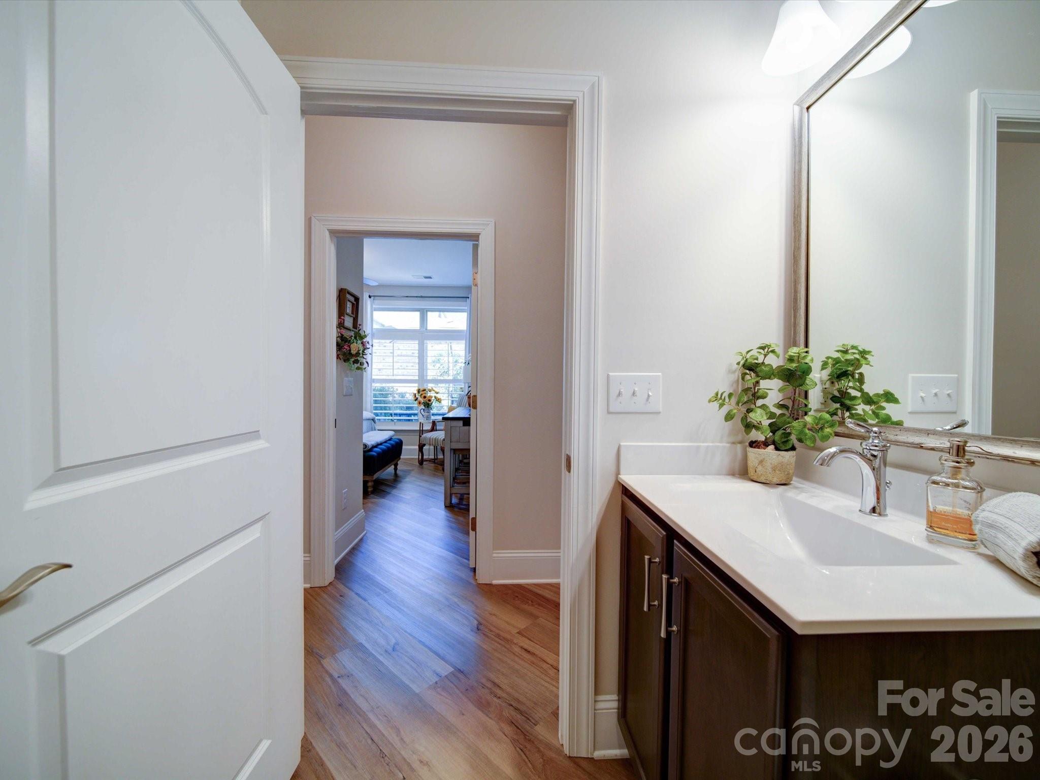5218 Courtyard Lane