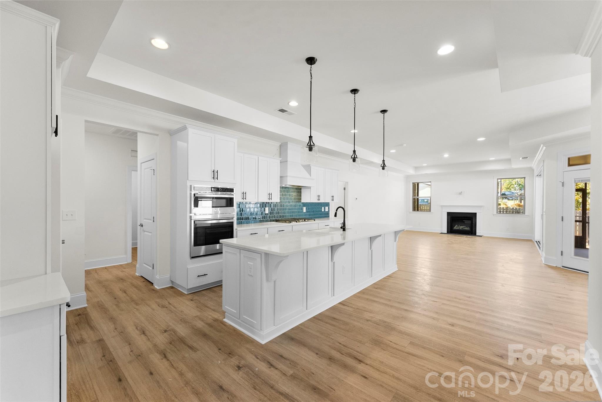 407 Newstyle Way