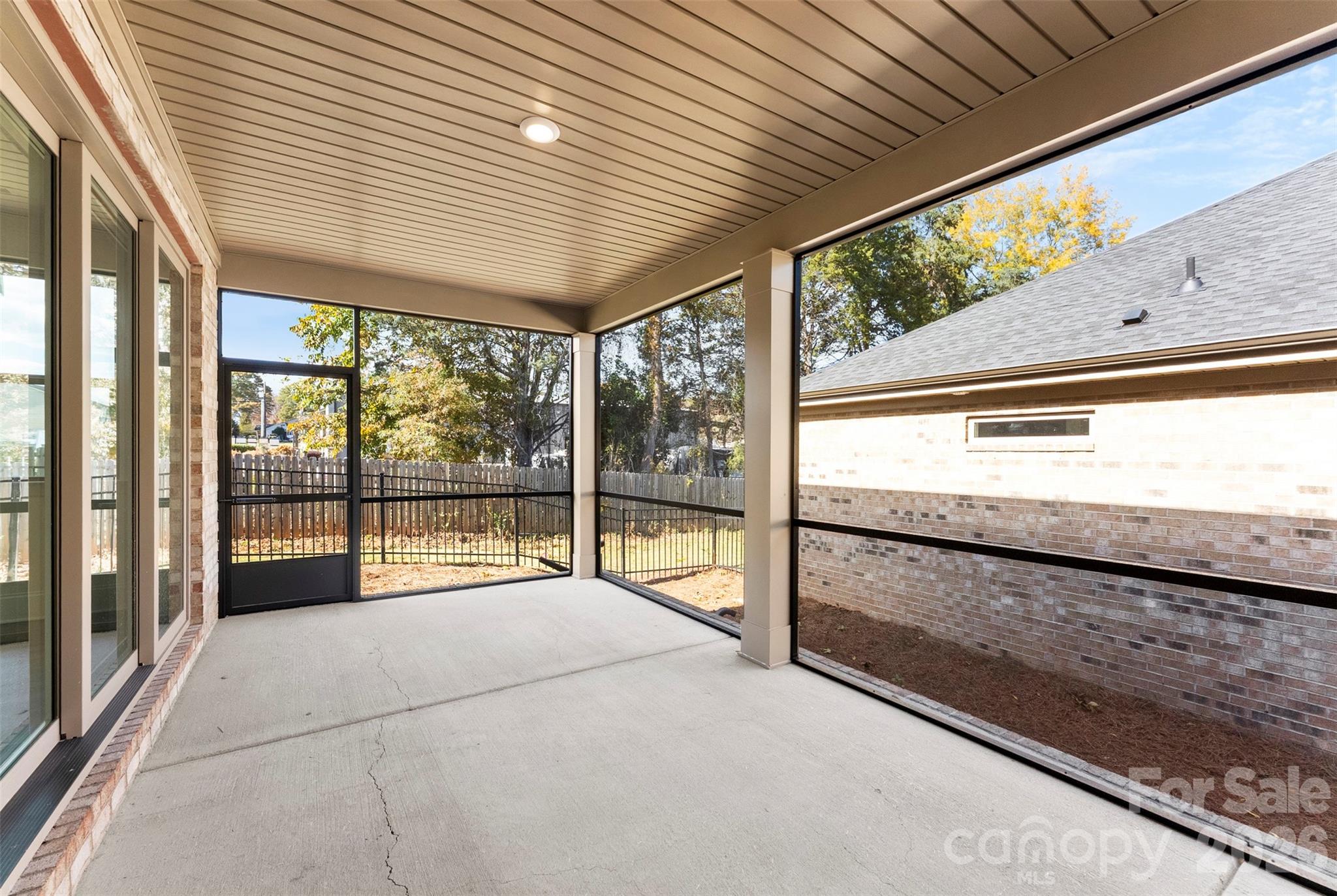 407 Newstyle Way