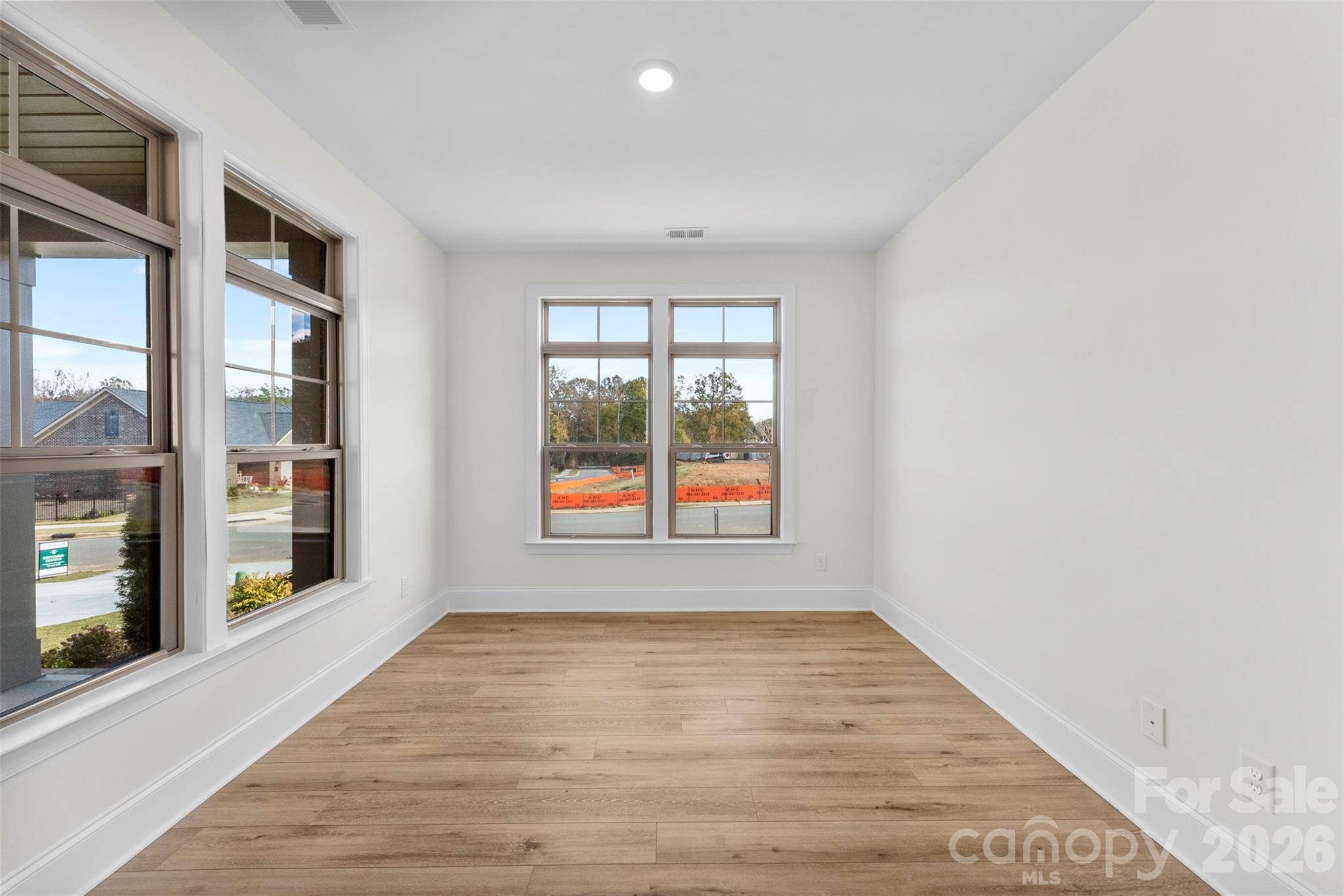 407 Newstyle Way
