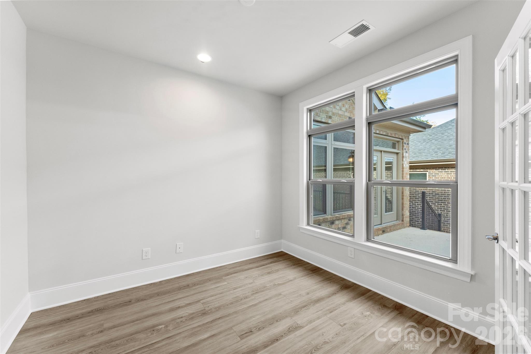 409 Newstyle Way