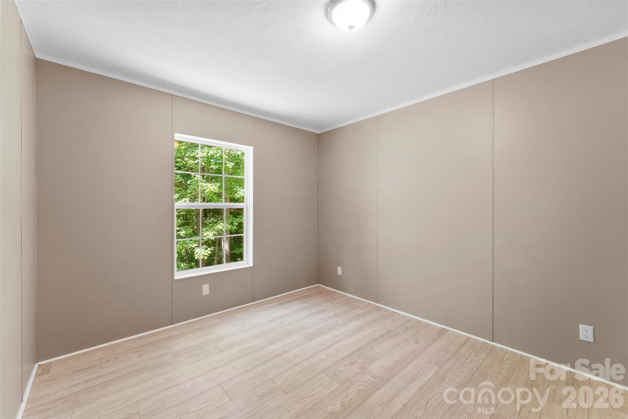 621 Sunset Drive