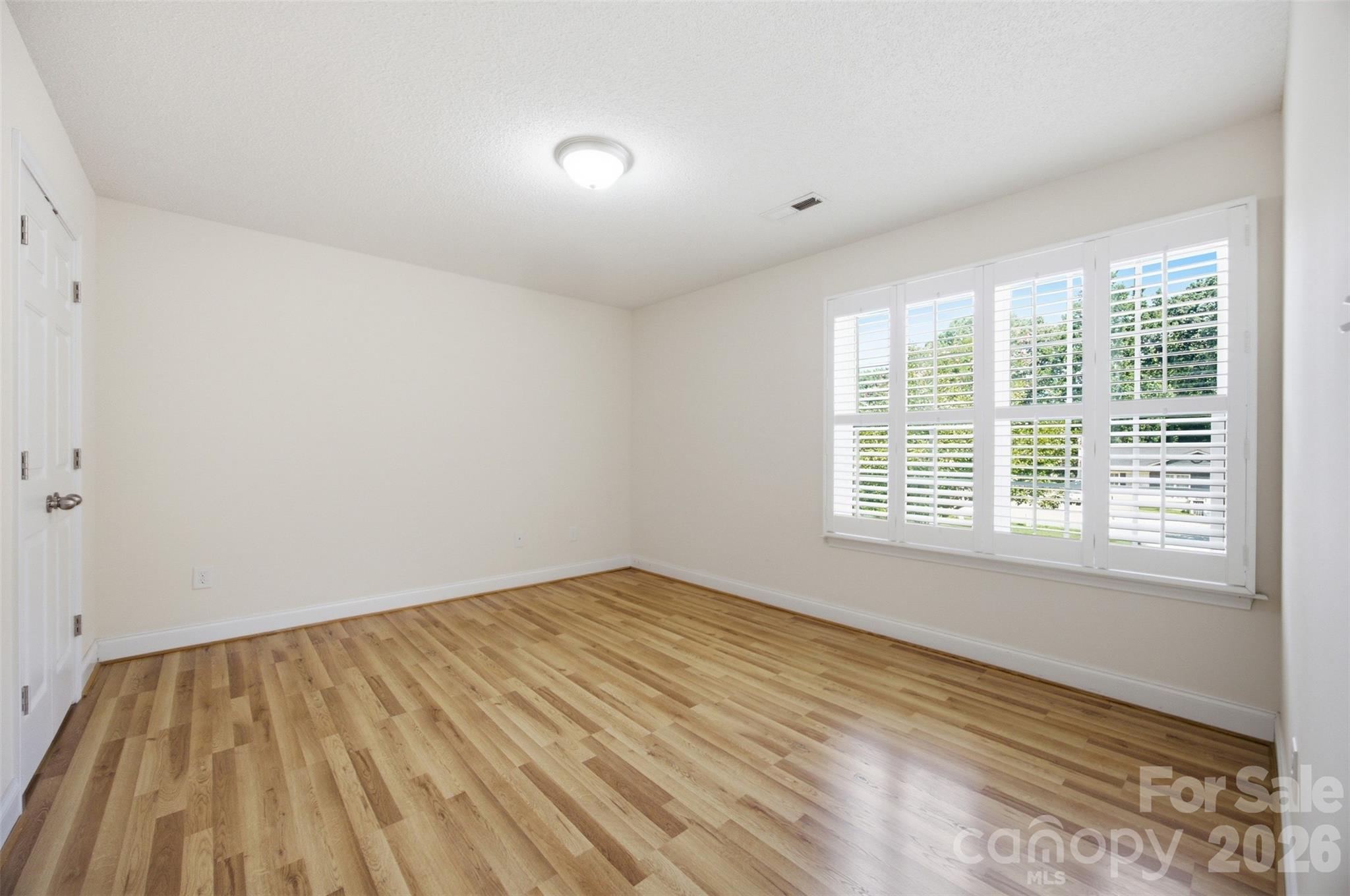 125 Shady Bluff Drive