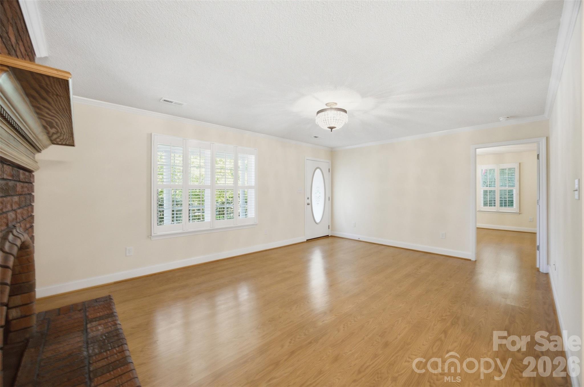125 Shady Bluff Drive