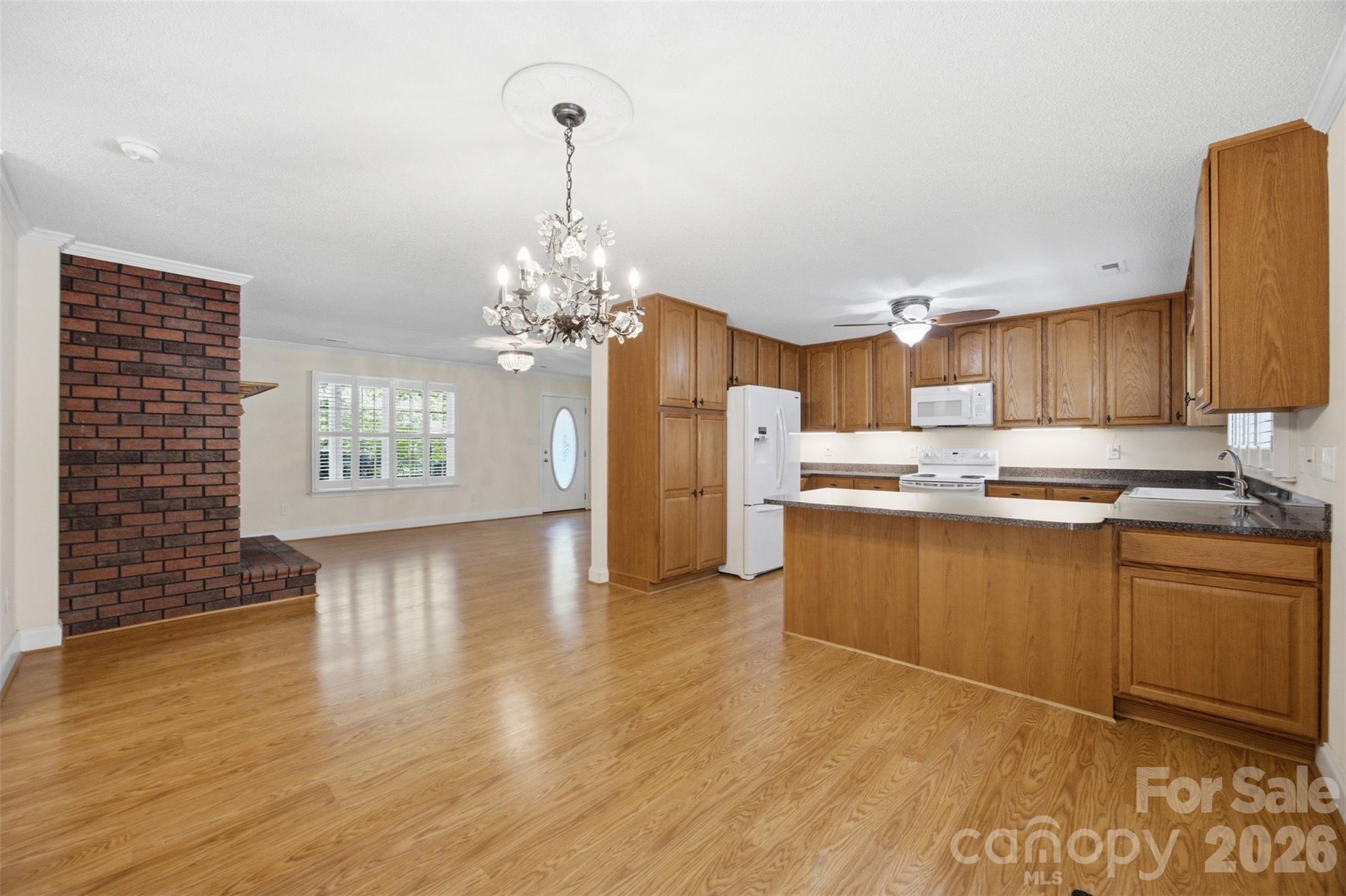 125 Shady Bluff Drive
