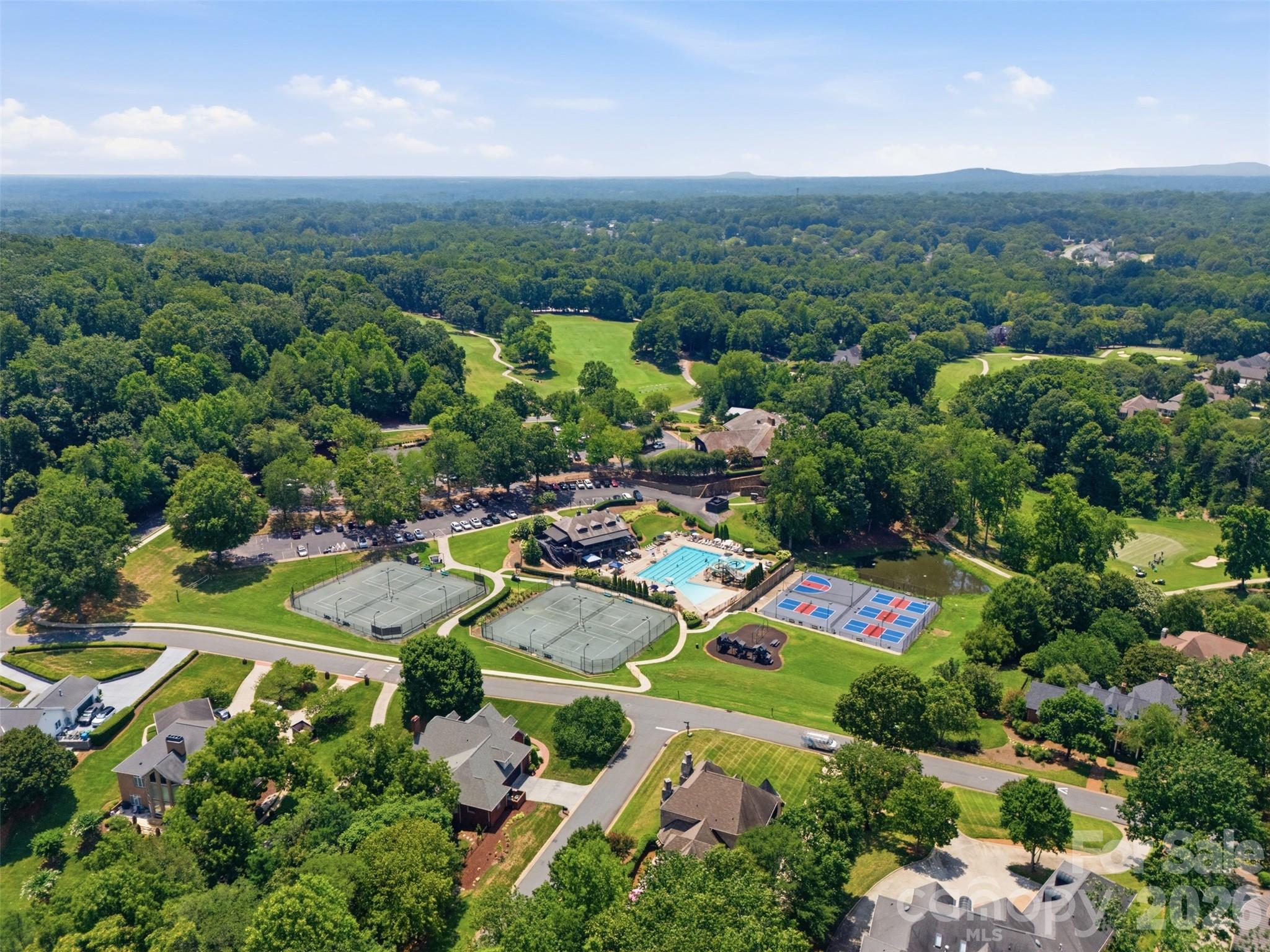 528 Stuart Ridge