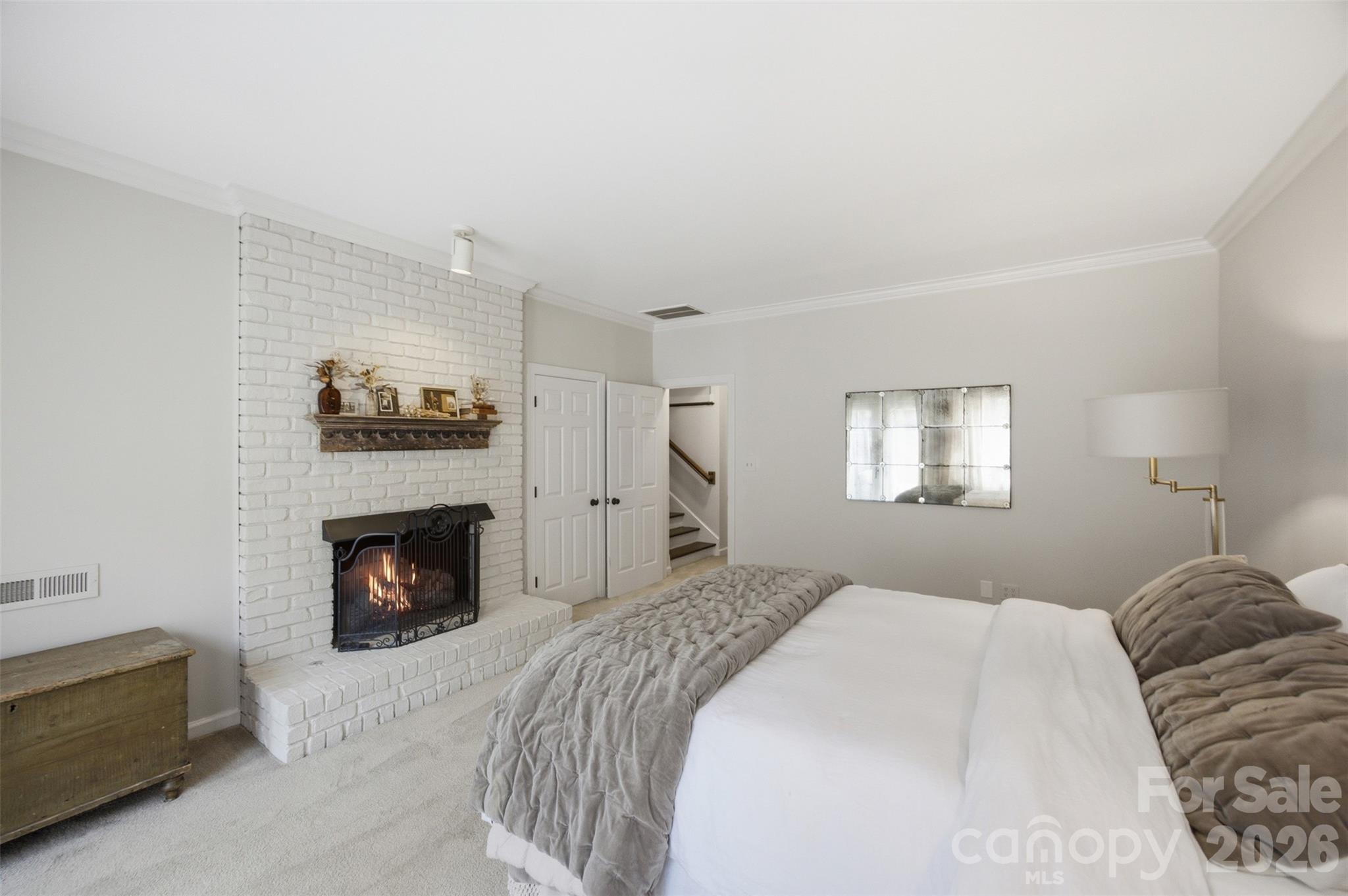 528 Stuart Ridge