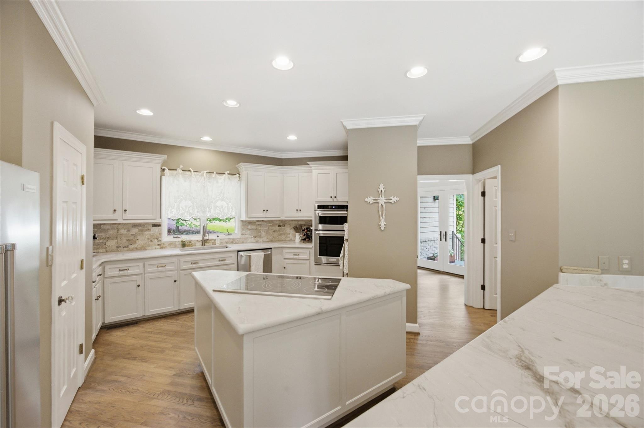 528 Stuart Ridge