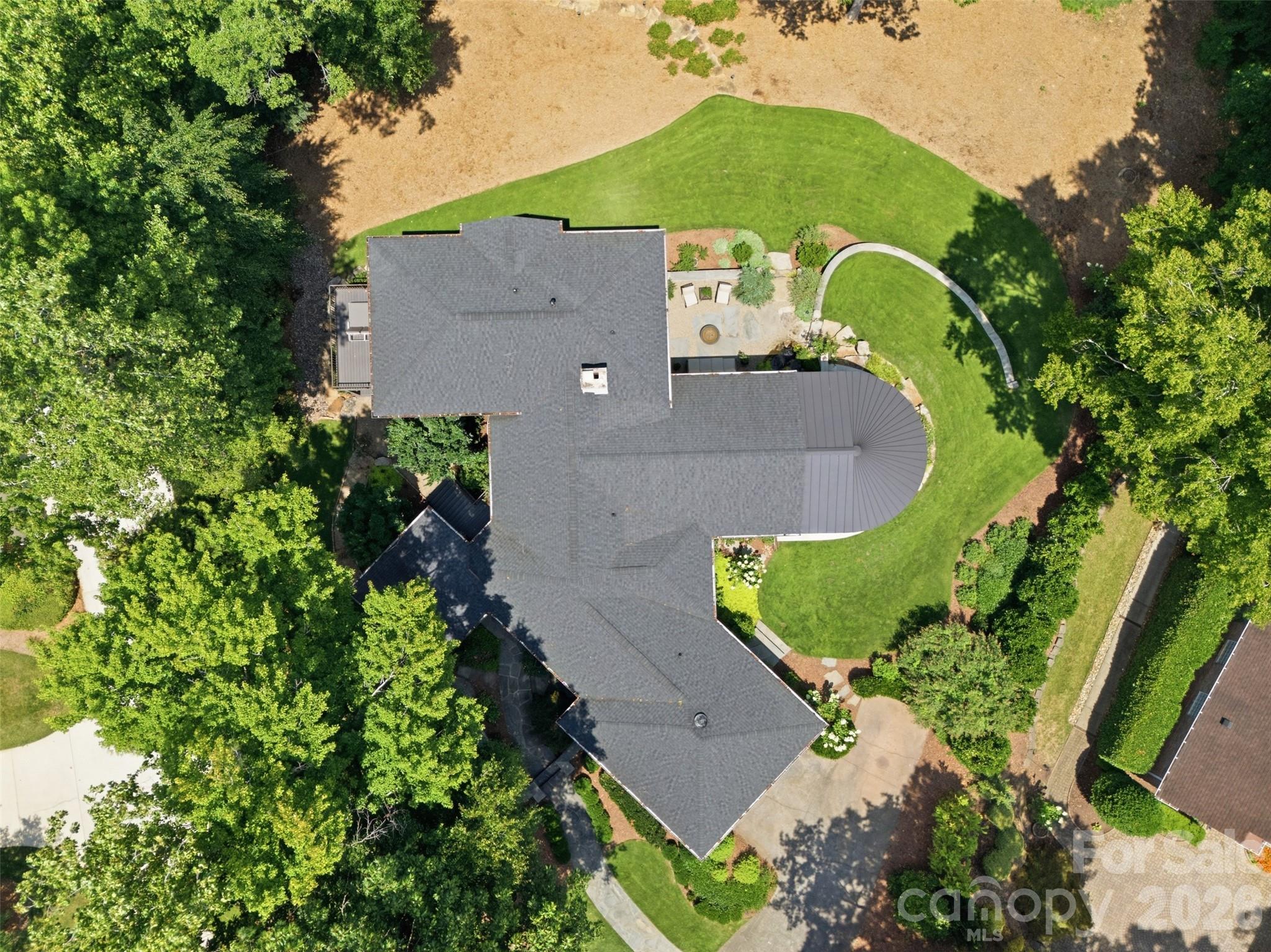 528 Stuart Ridge