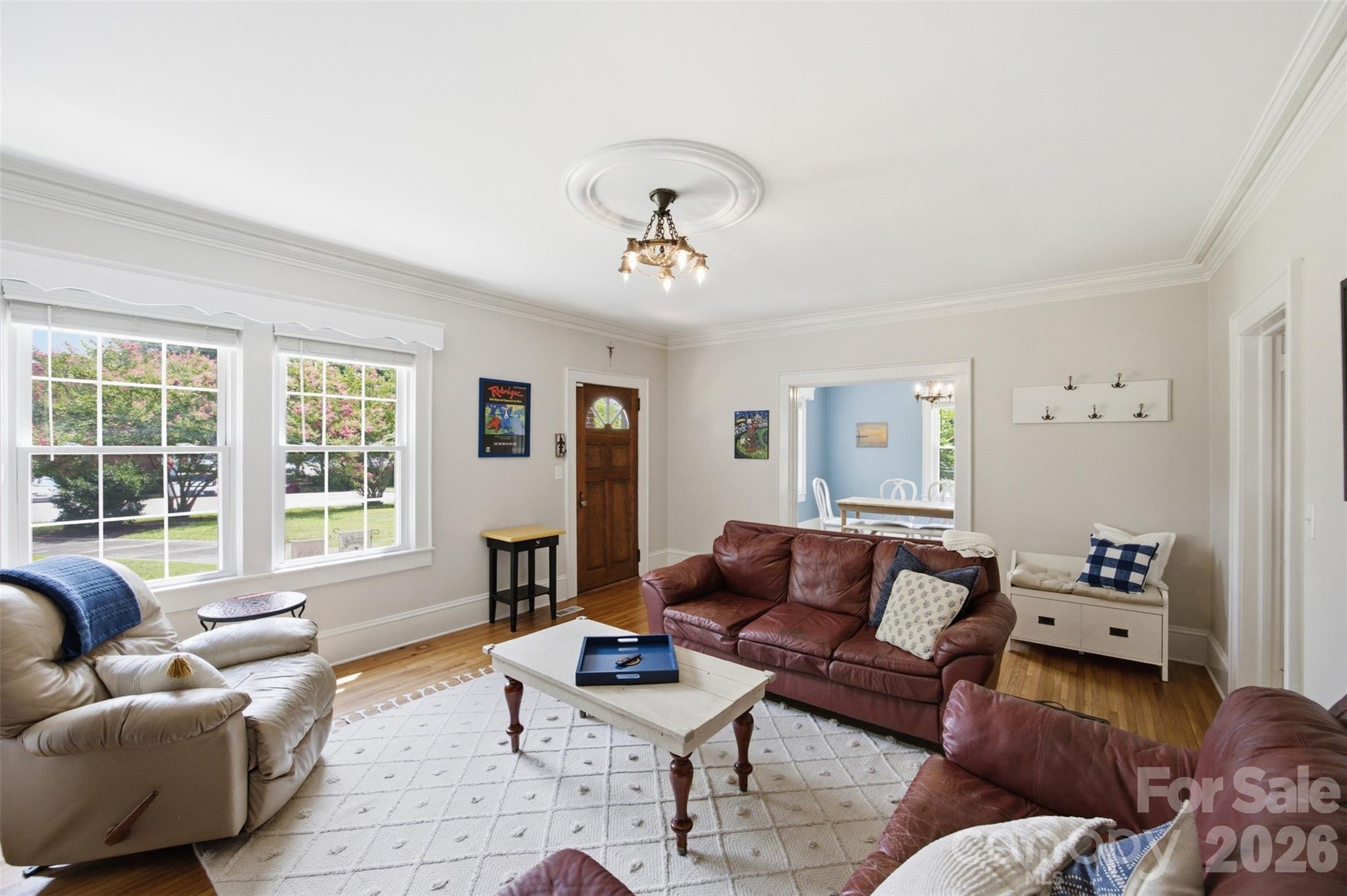 105 S Maple Street
