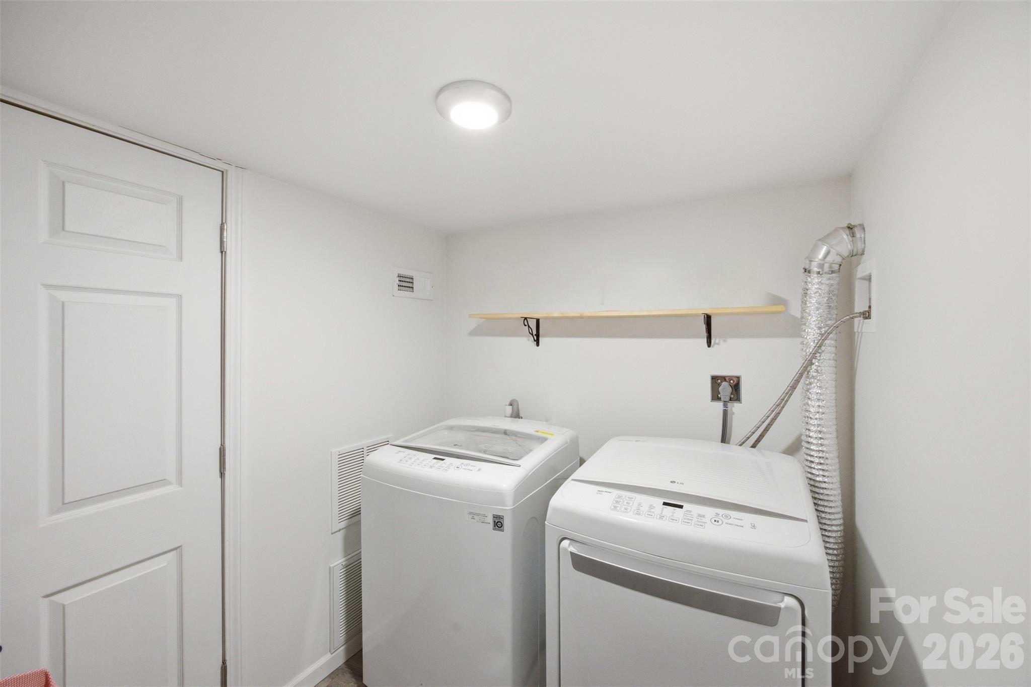 105 S Maple Street