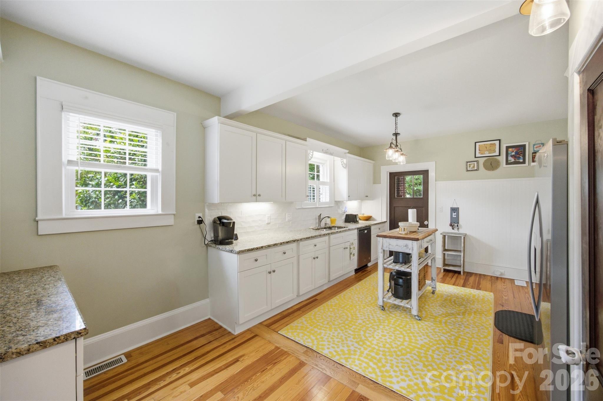 105 S Maple Street