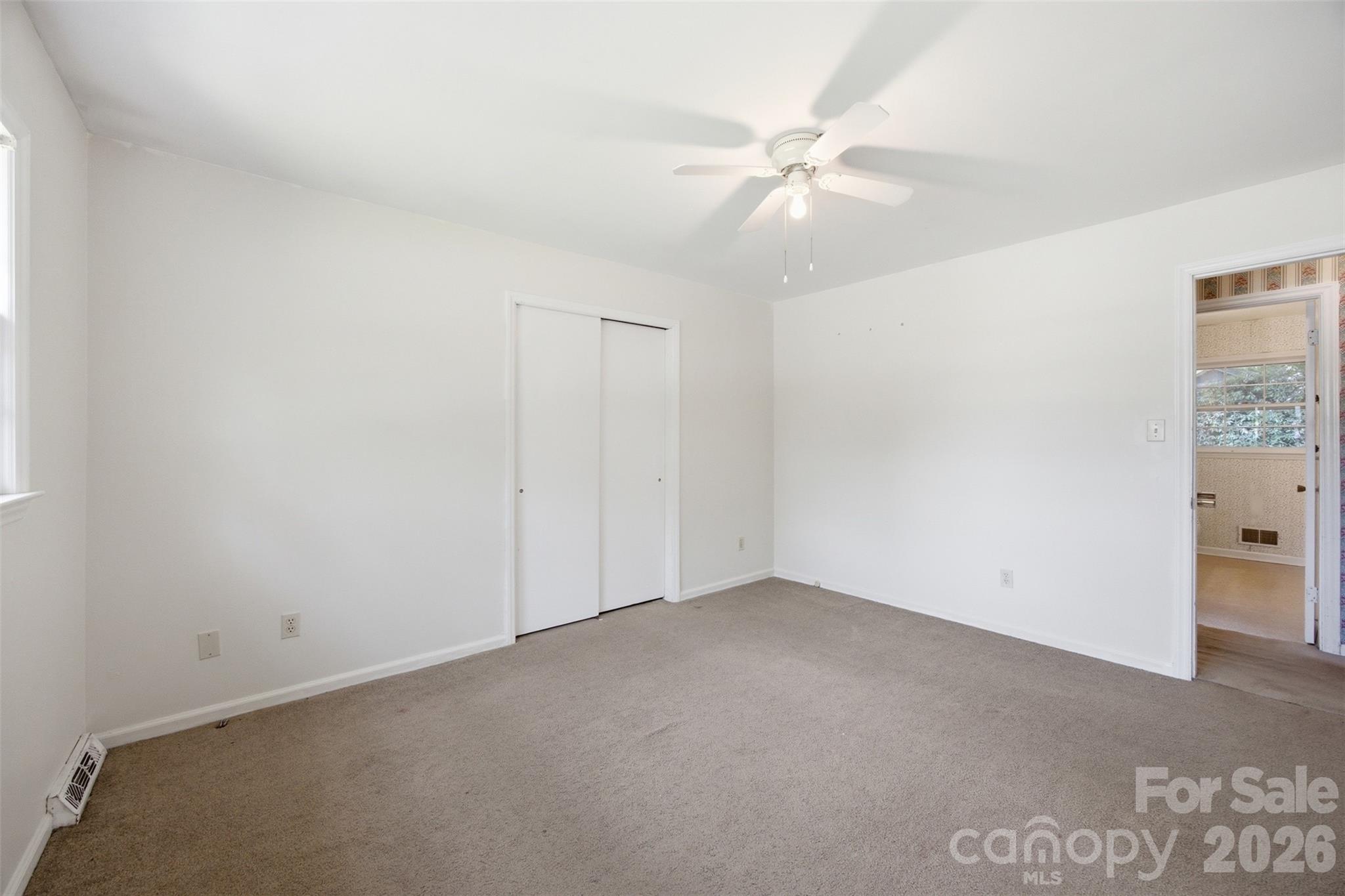 2105 Helen Drive
