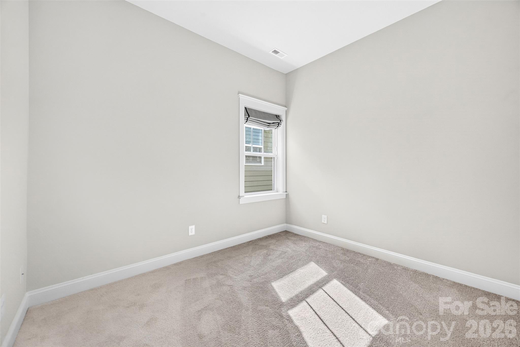4245 Courtly Lane