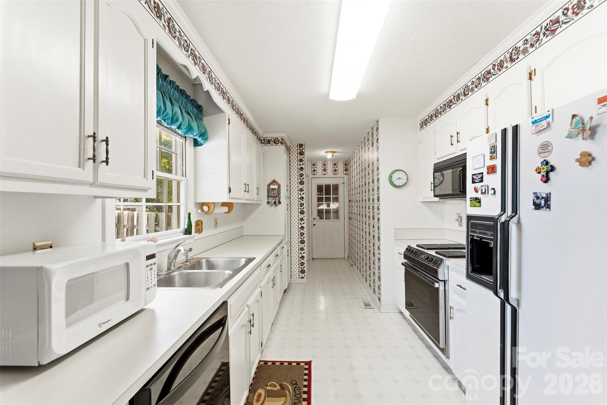 108 Shade Tree Court