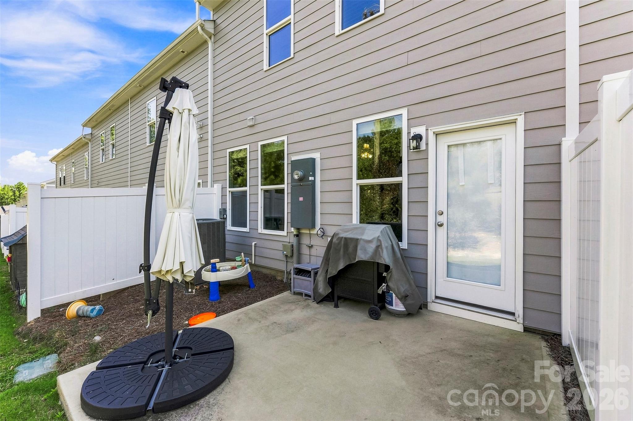 2629 Ruby Dixon Crossing Drive