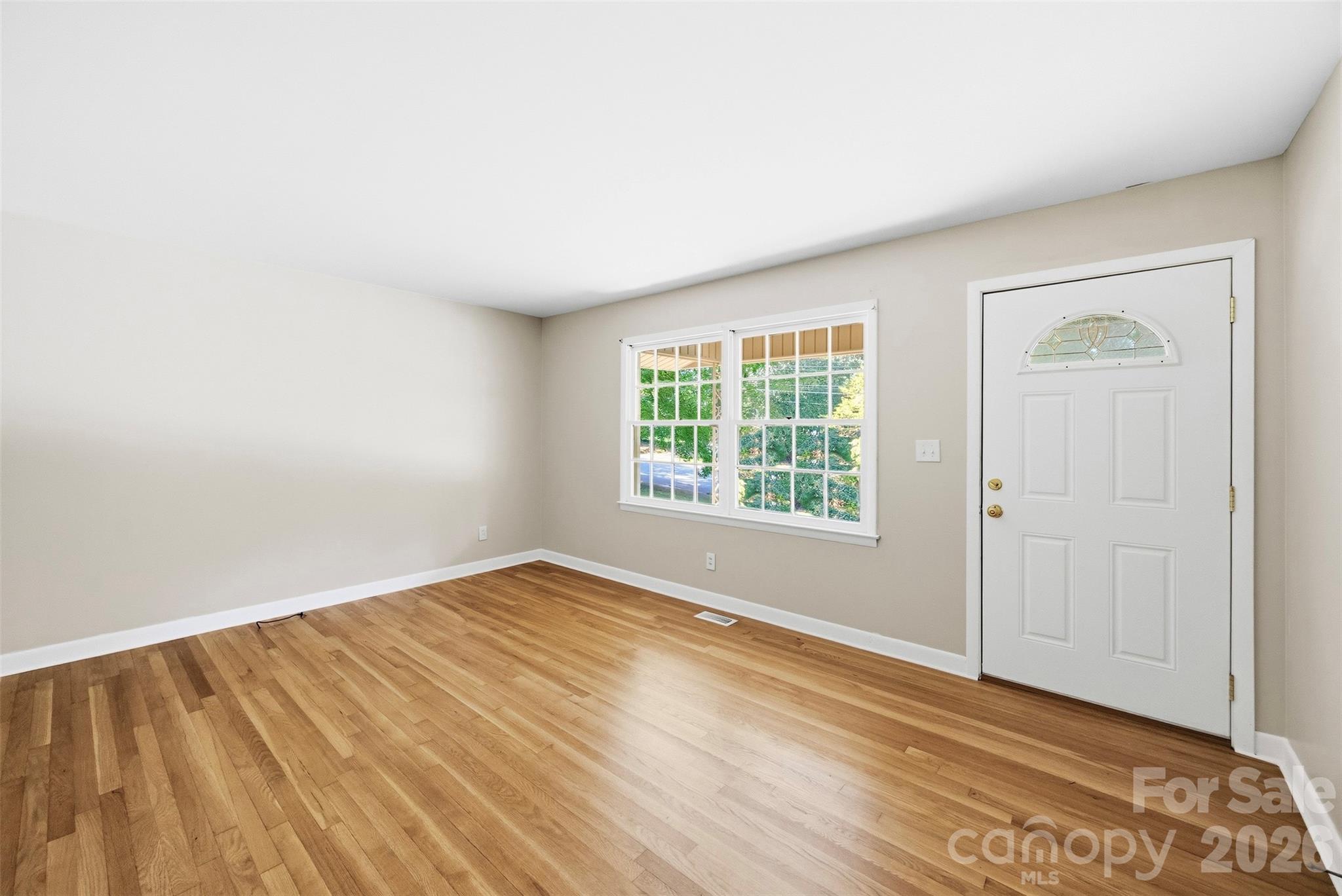 1400 Lynhurst Drive
