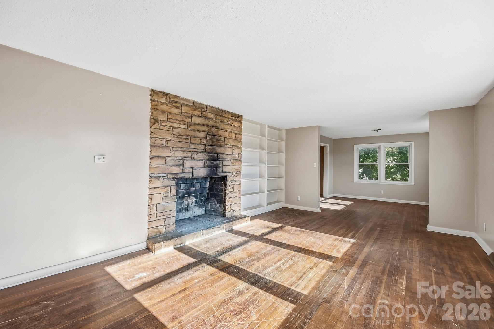 1427 Westbrook Circle