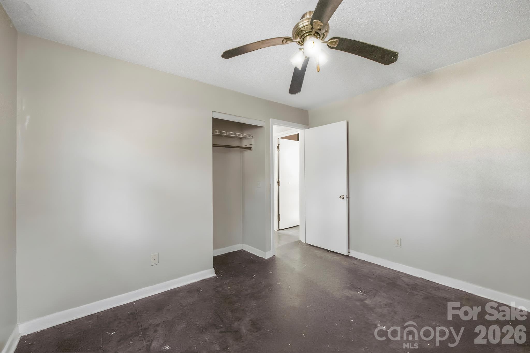 1427 Westbrook Circle