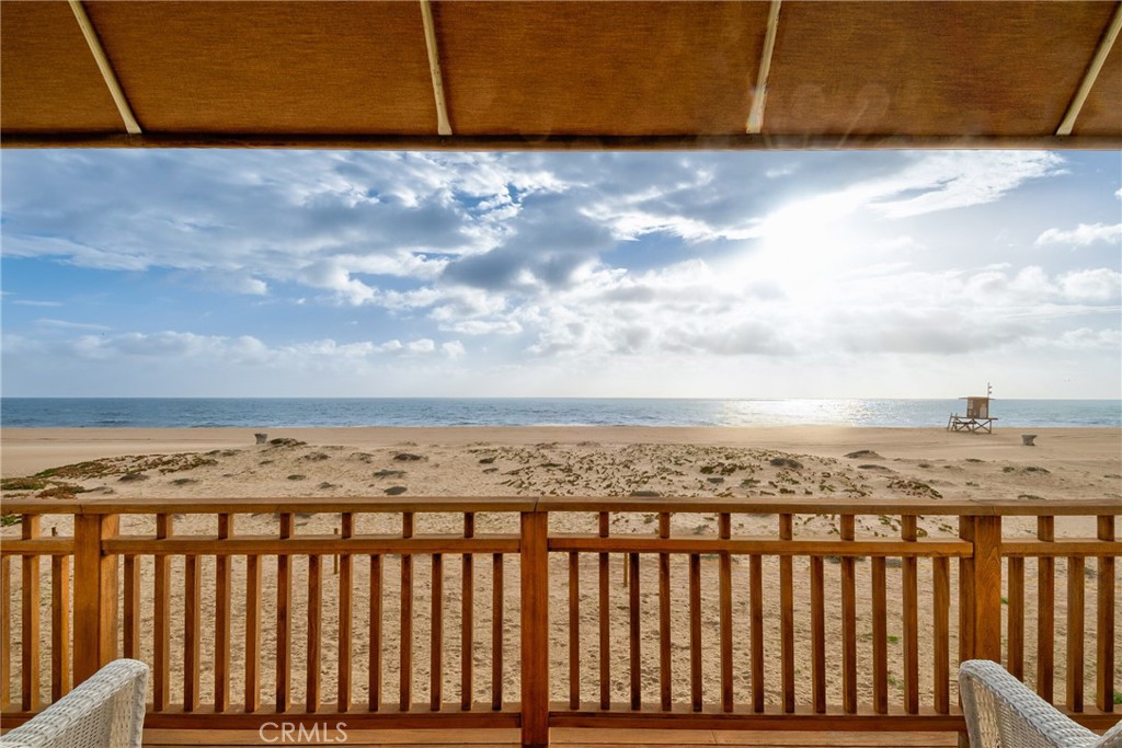 1514 E Oceanfront