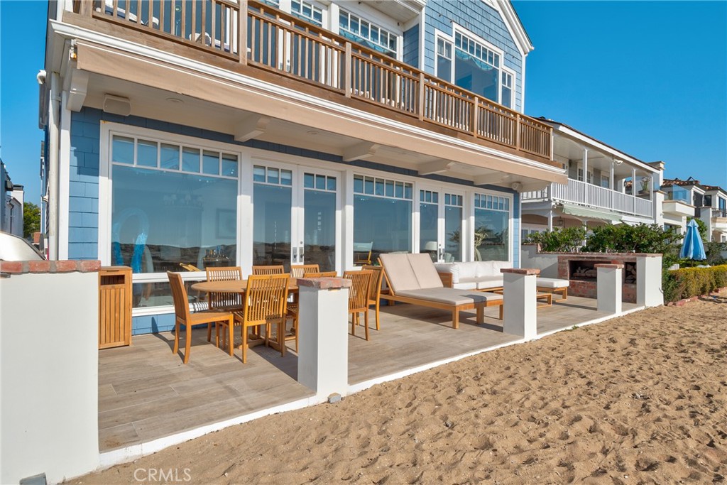 1514 E Oceanfront