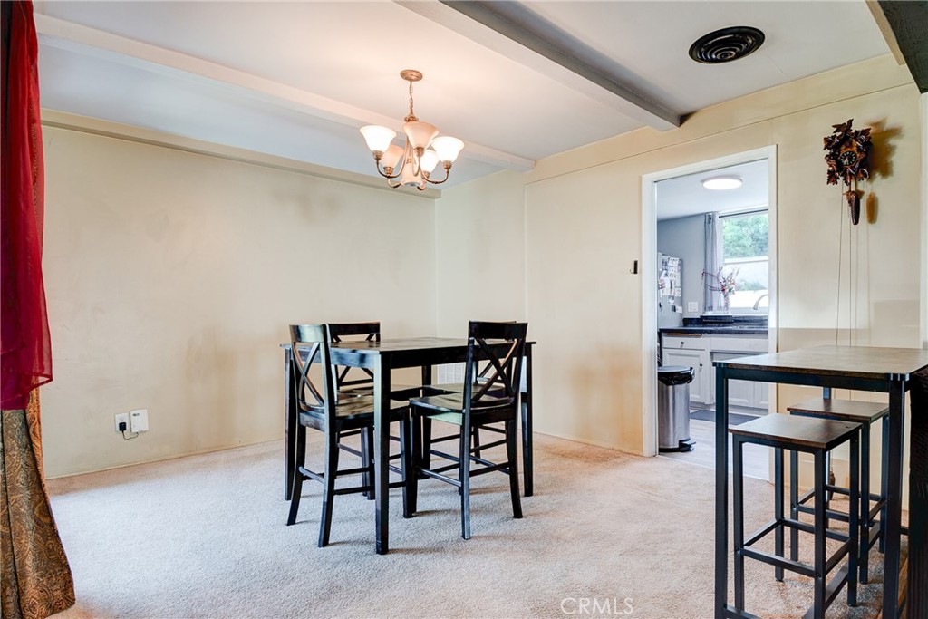 2541 Greenbrier Lane