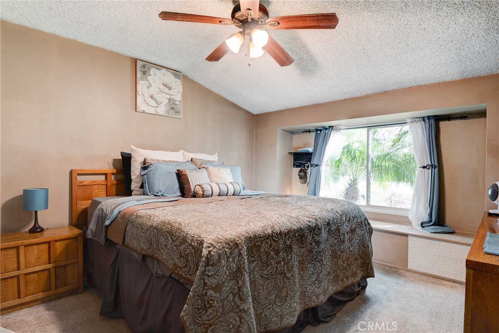 2541 Greenbrier Lane